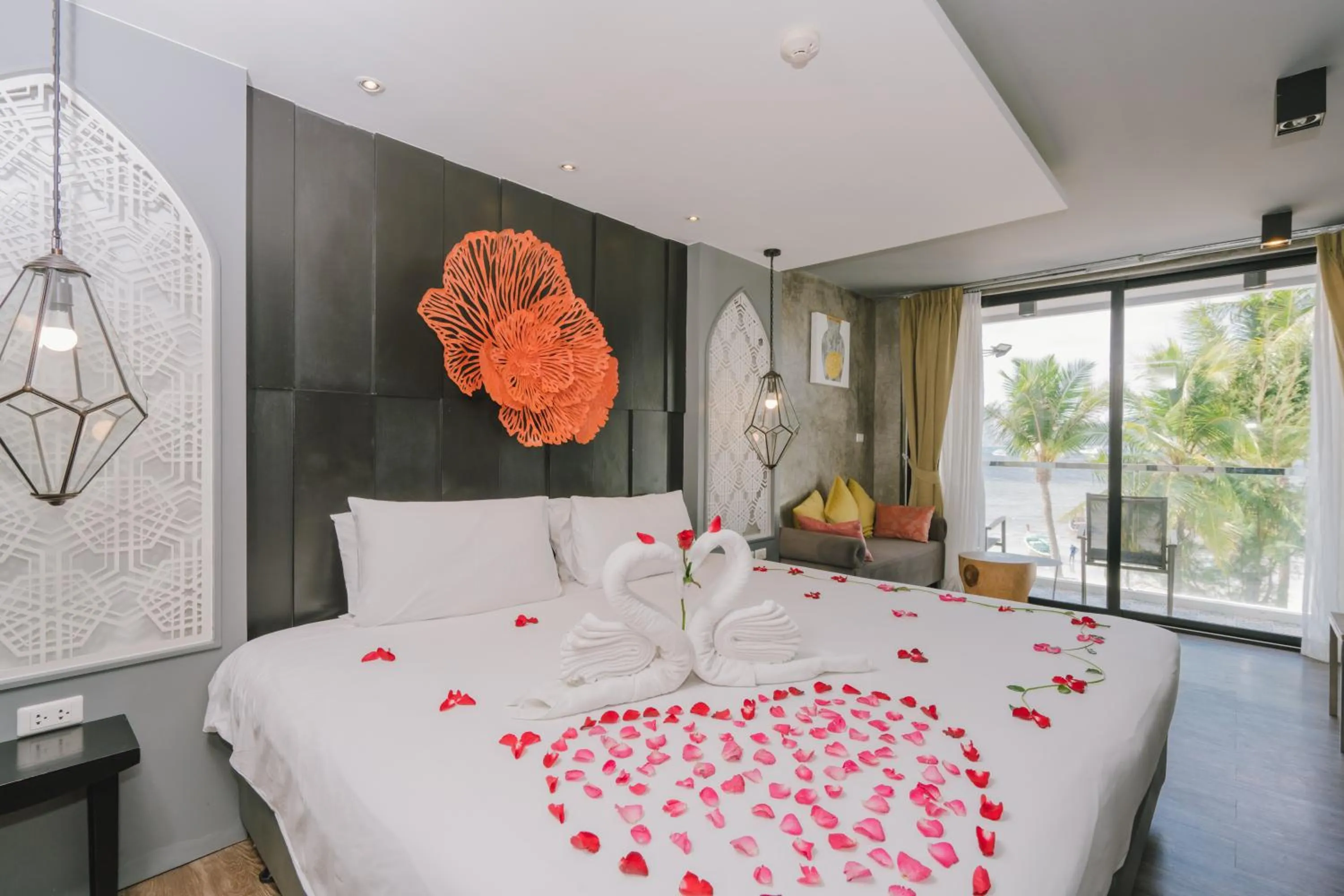 Superior King or Twin Room with Sea View - single occupancy in Patong Signature Boutique Hotel