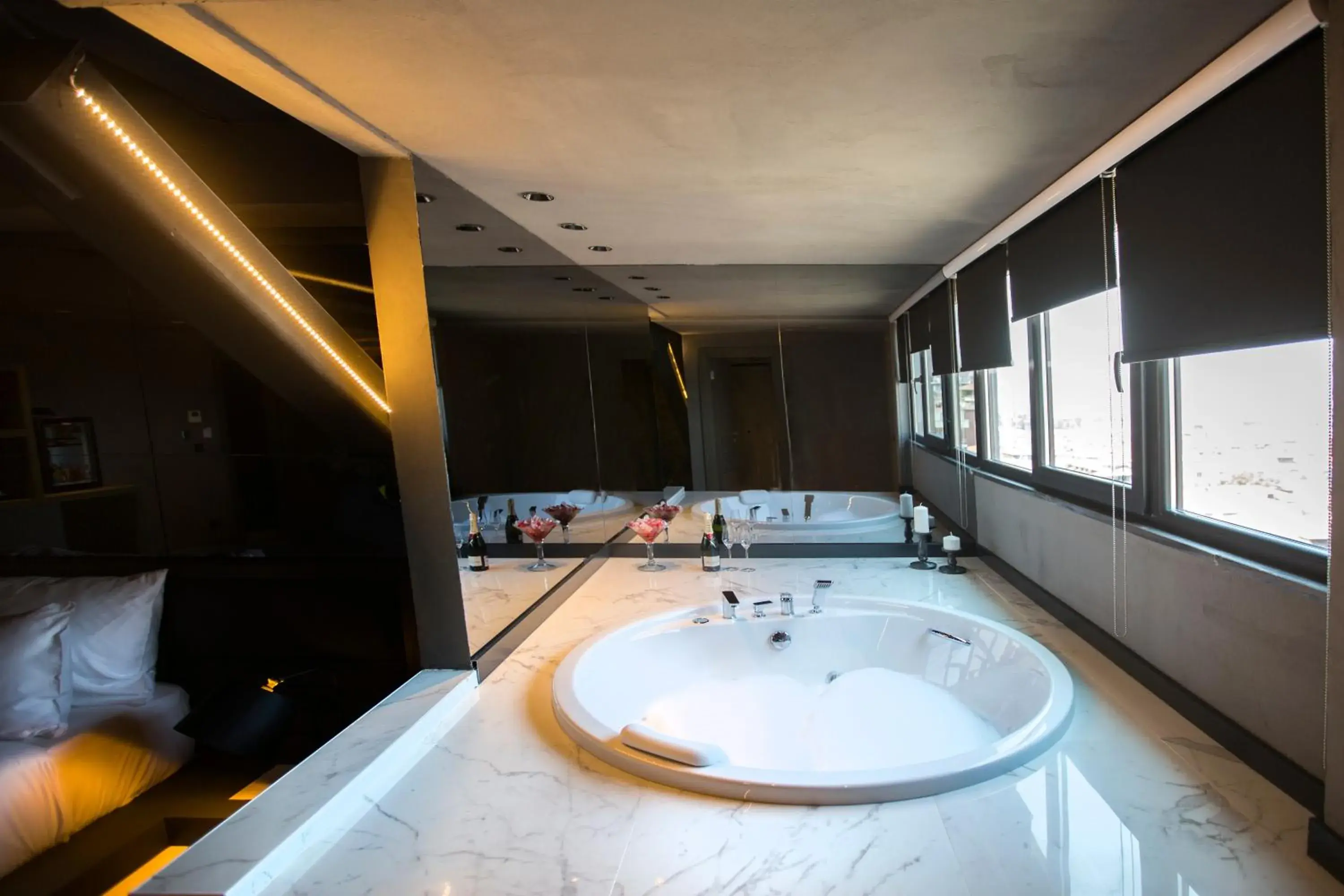 Hot Tub, Bathroom in Cityloft 81