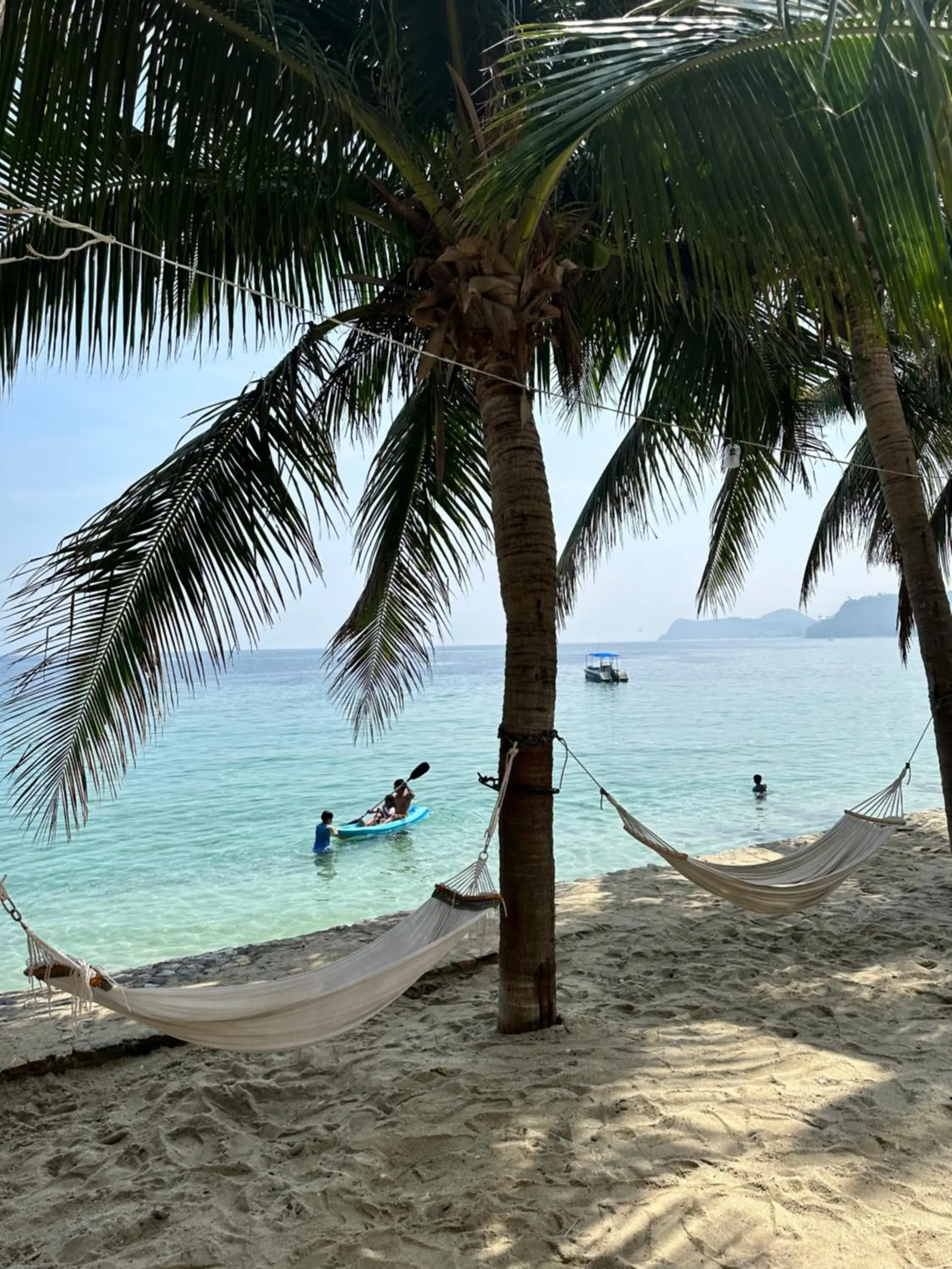 Beach in Bamboo House Beach Lodge & Restaurant