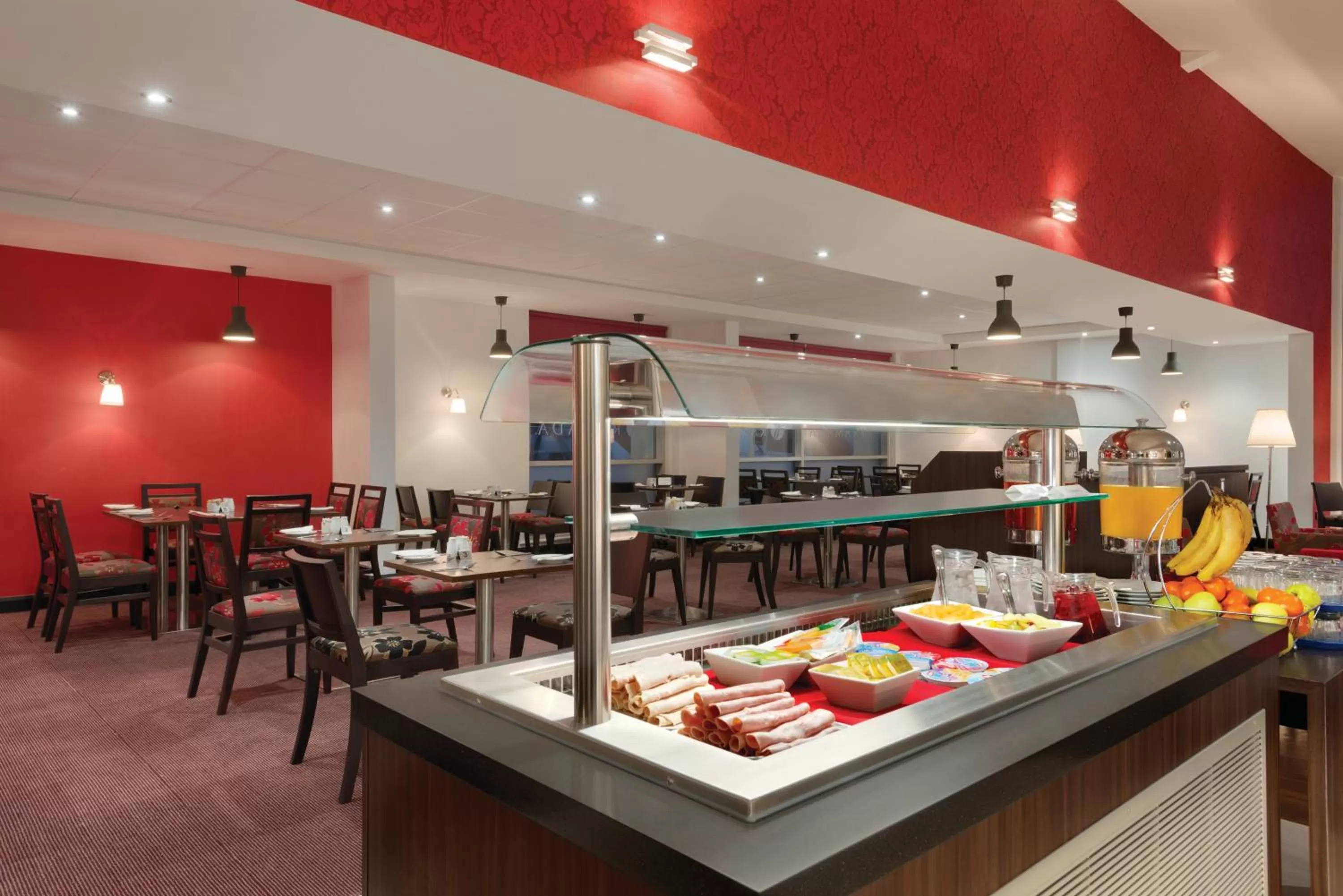 Restaurant/places to eat in Ramada Wakefield
