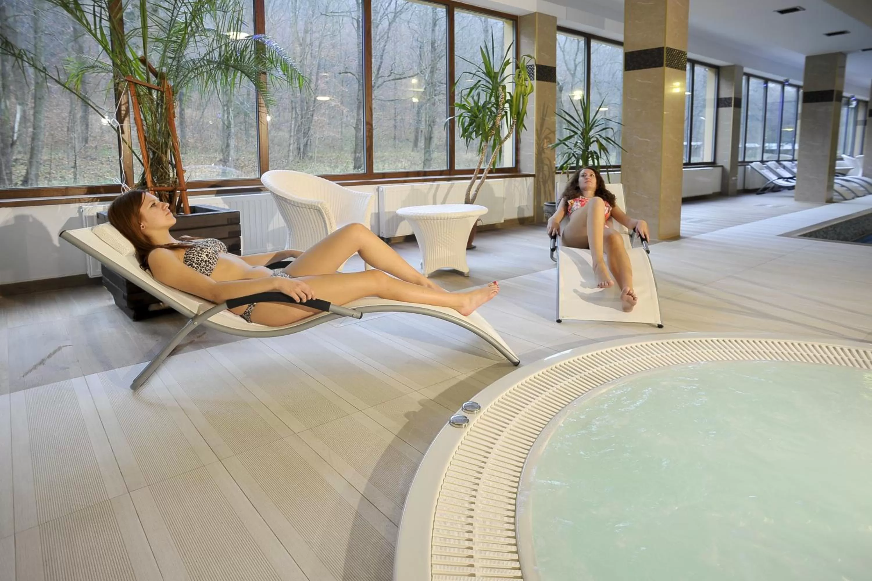 Hot Tub in Hotel Mir-Jan SPA