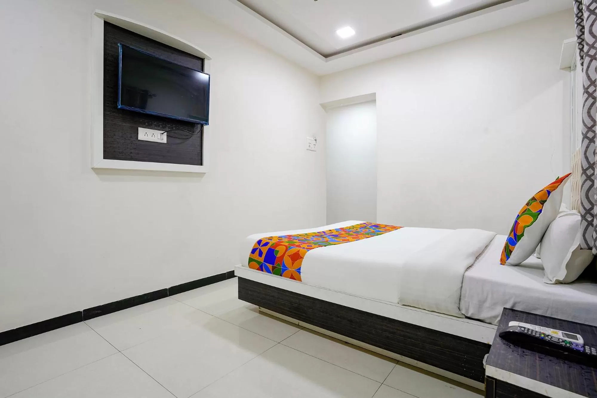 Bed in FabExpress Rajmahal