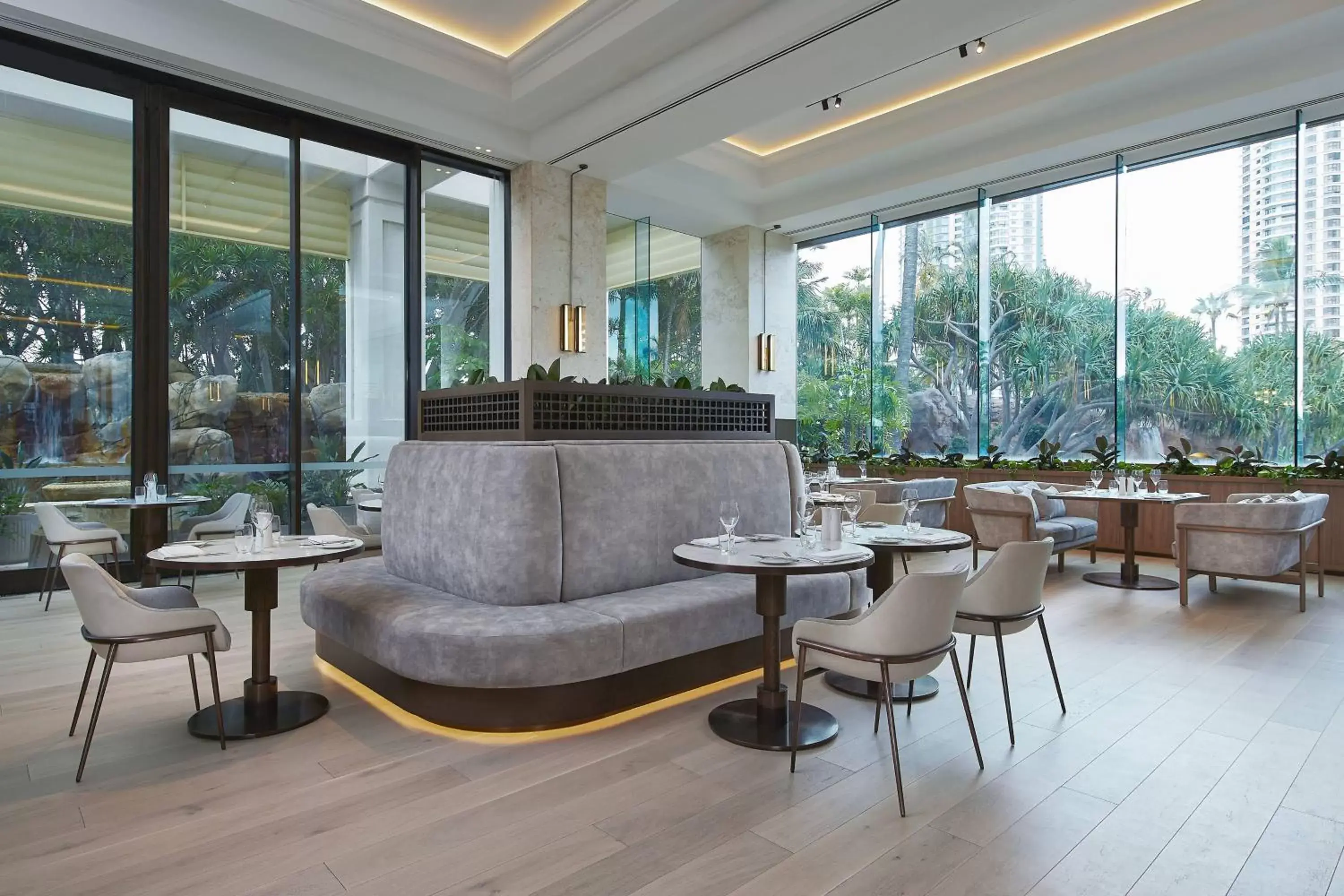 Restaurant/places to eat in JW Marriott Gold Coast Resort & Spa