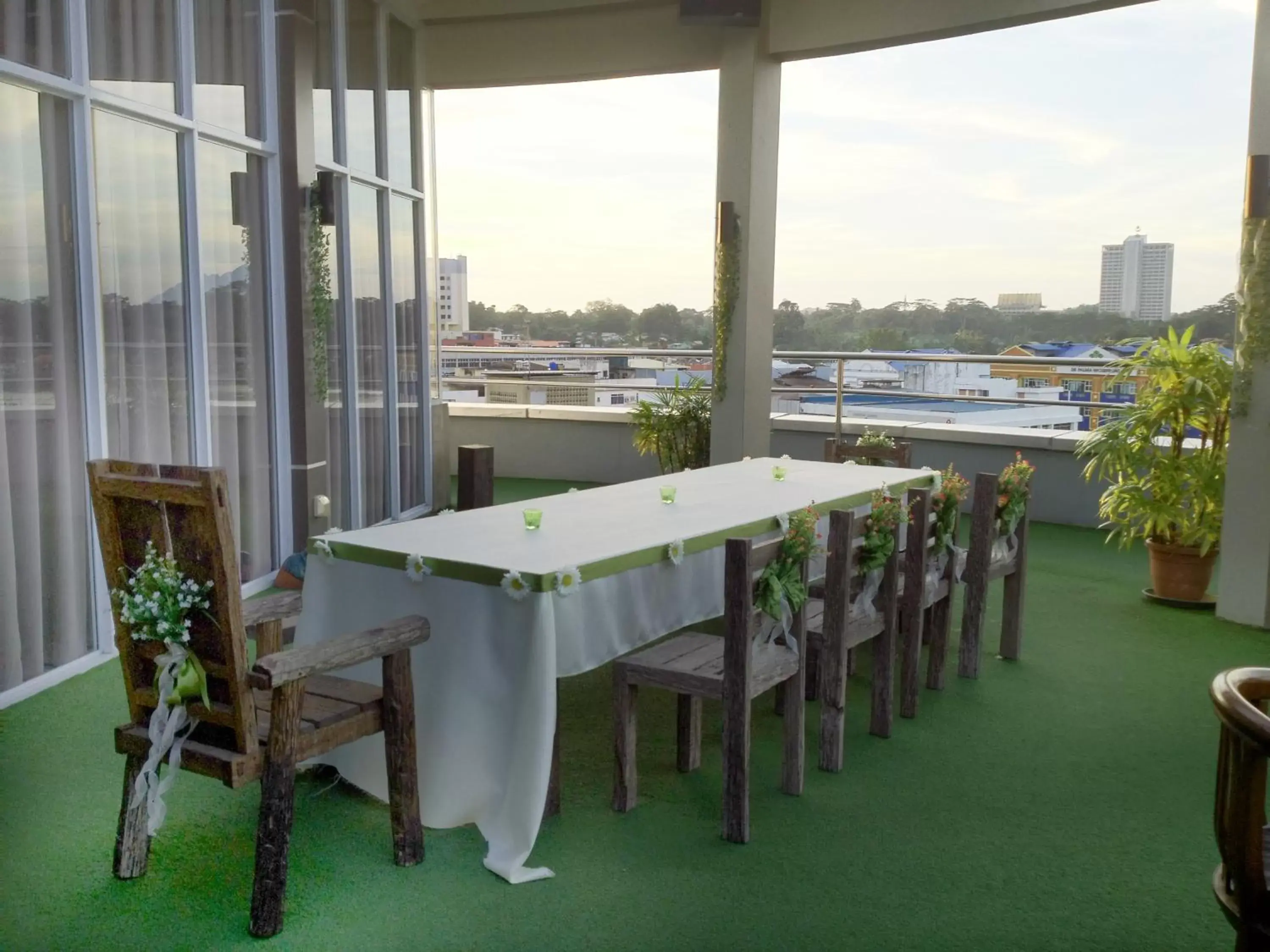 Lounge or bar in The LimeTree Hotel, Kuching Lounge or bar in The LimeTree Hotel, Kuching