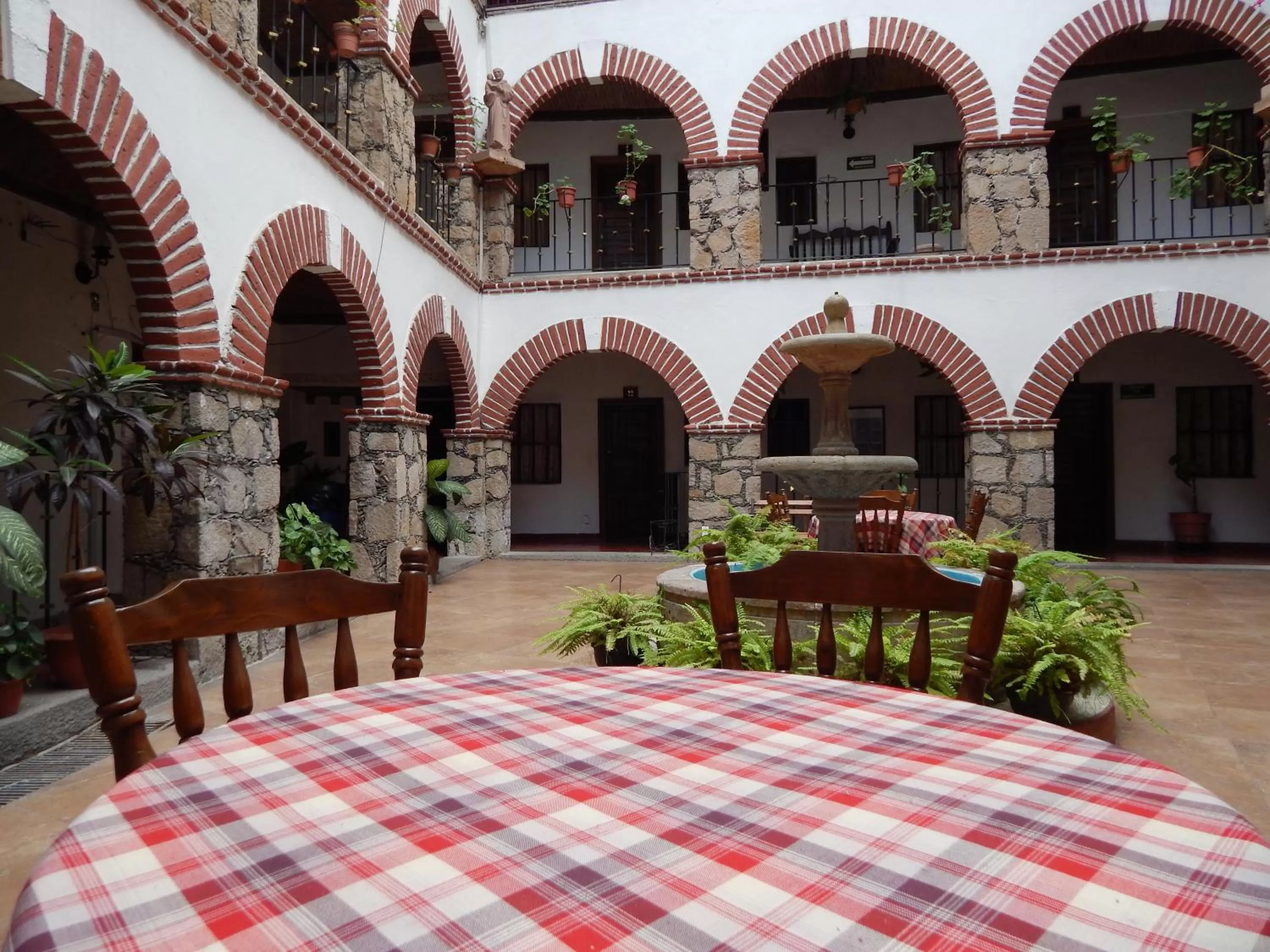 Dining area in Hotel Molino del Rey