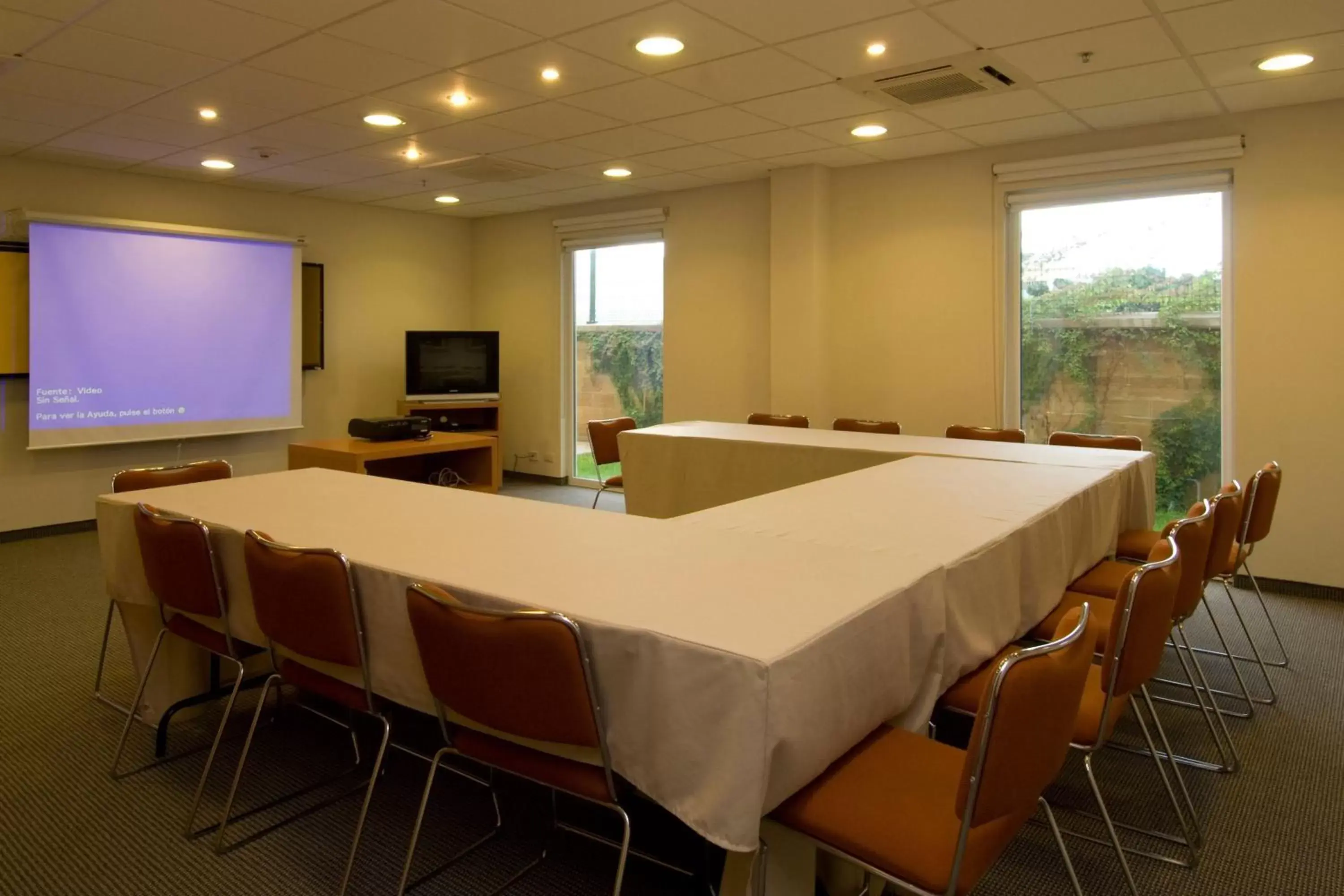 Meeting/conference room in City Express by Marriott Mazatlan