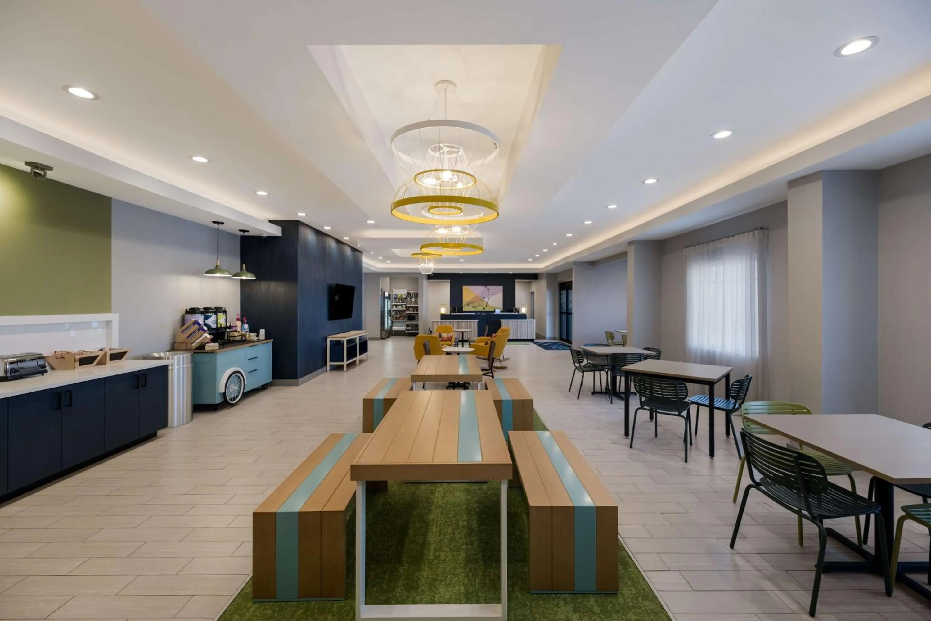 Breakfast in Spark by Hilton Midland South