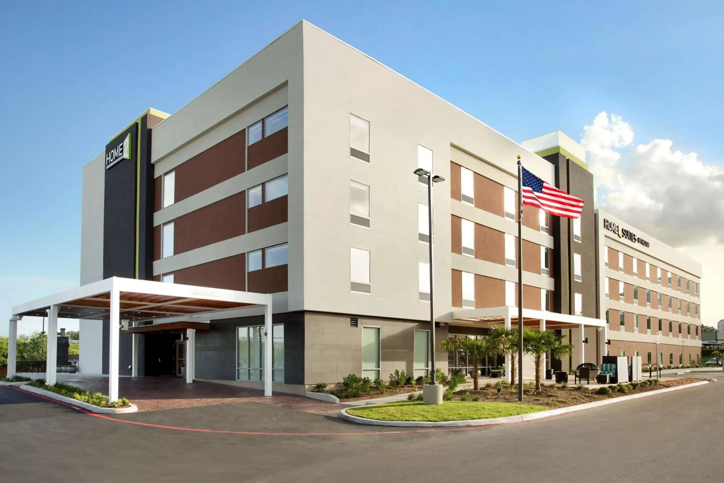 Property Building in Home2 Suites by Hilton San Antonio Airport, TX