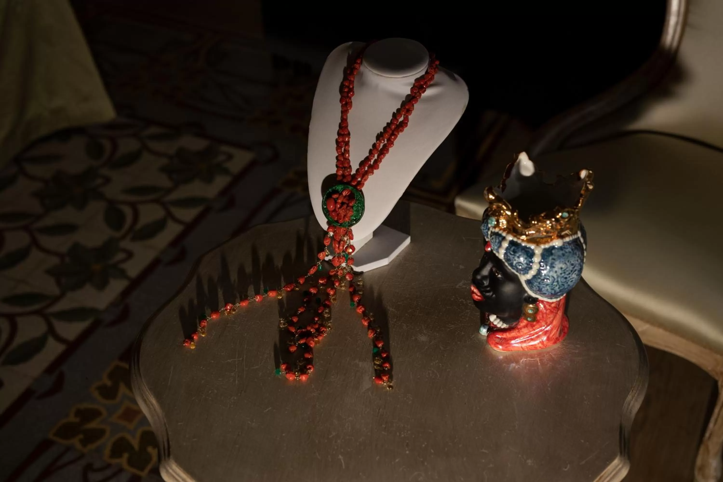 Decorative detail, Drinks in Kèramos Luxury Rooms