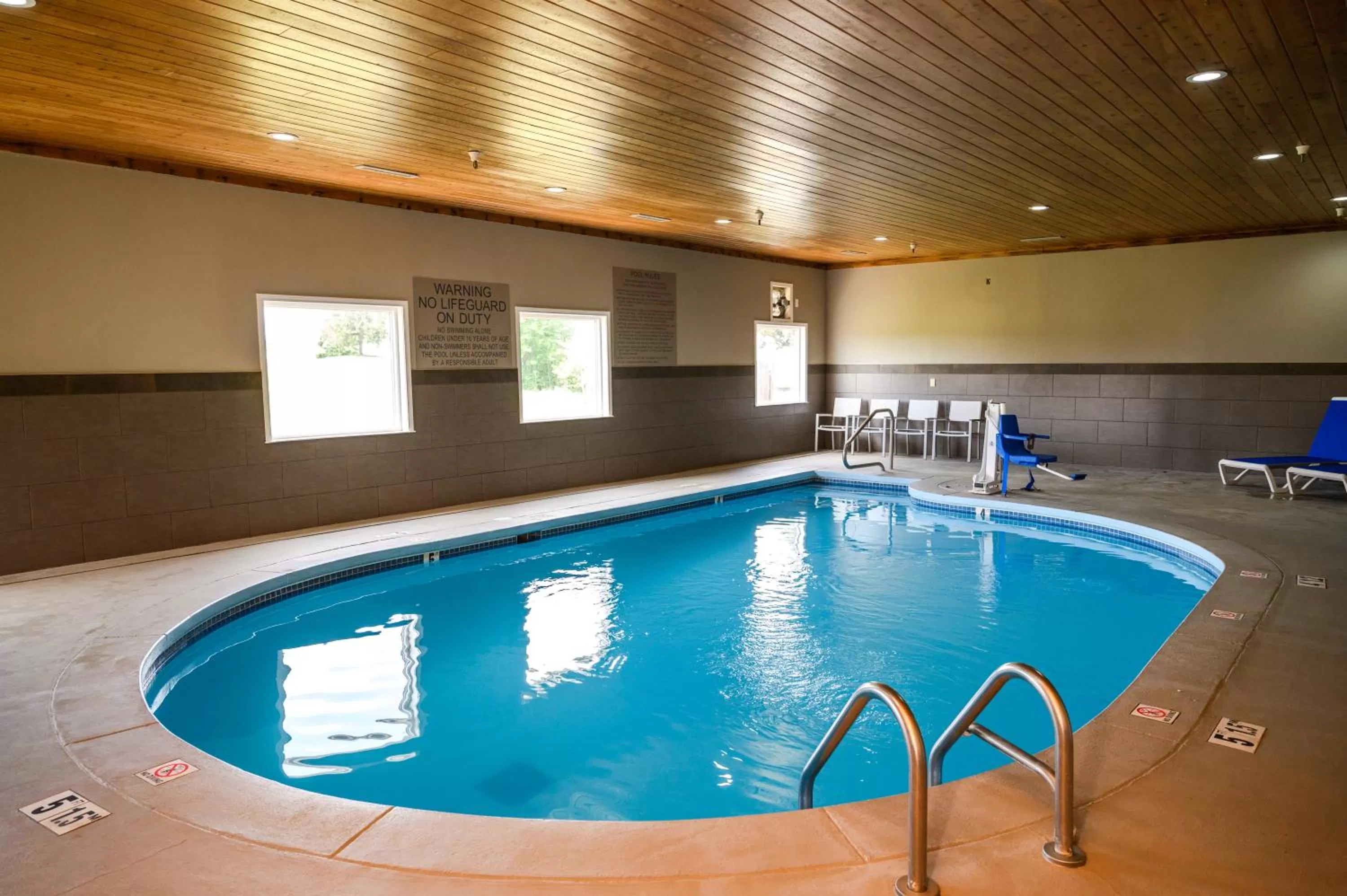 Pool view in Country Inn & Suites by Radisson, Greenfield, IN