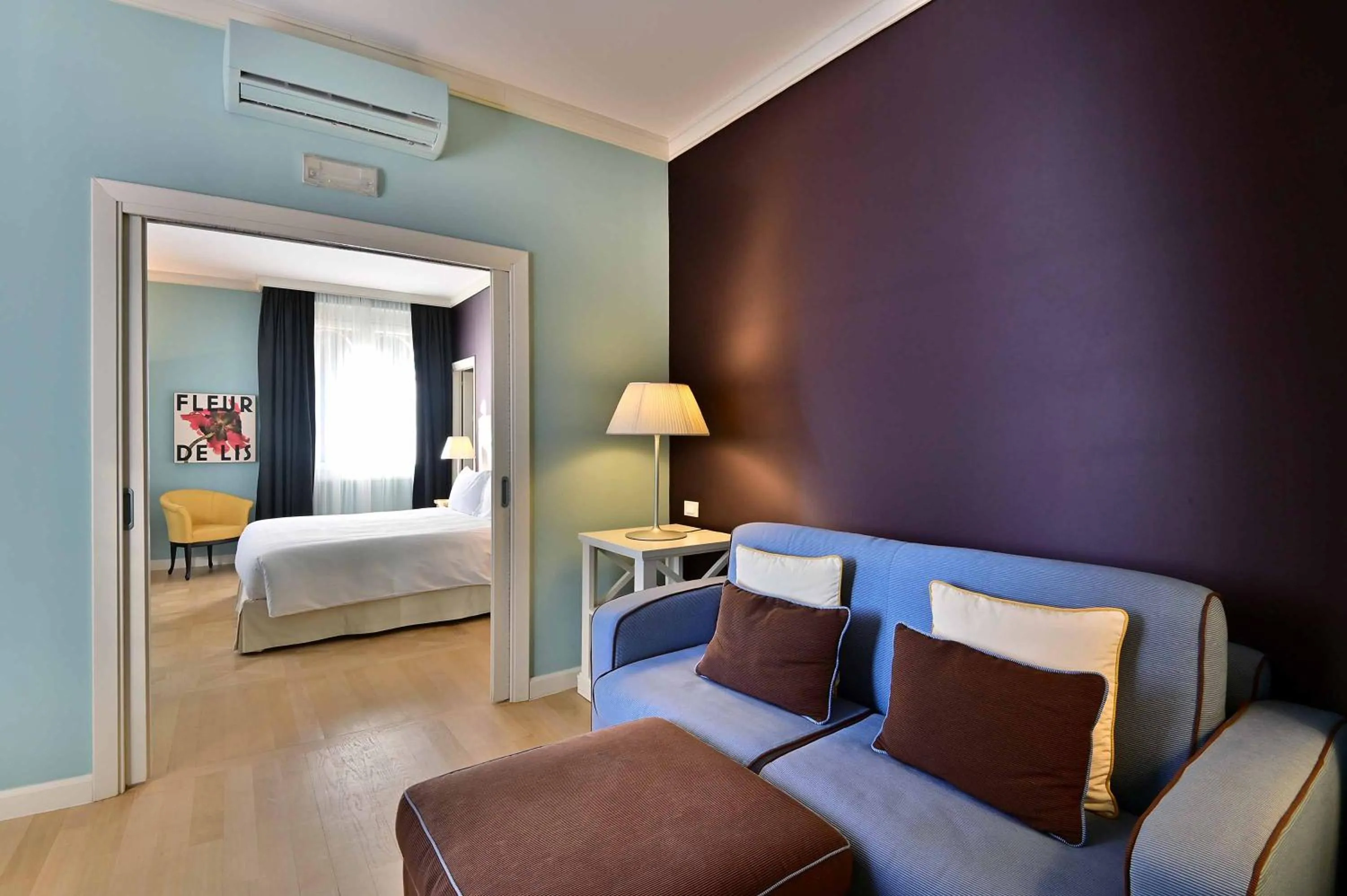 Bed in Hotel Villa Fiordaliso