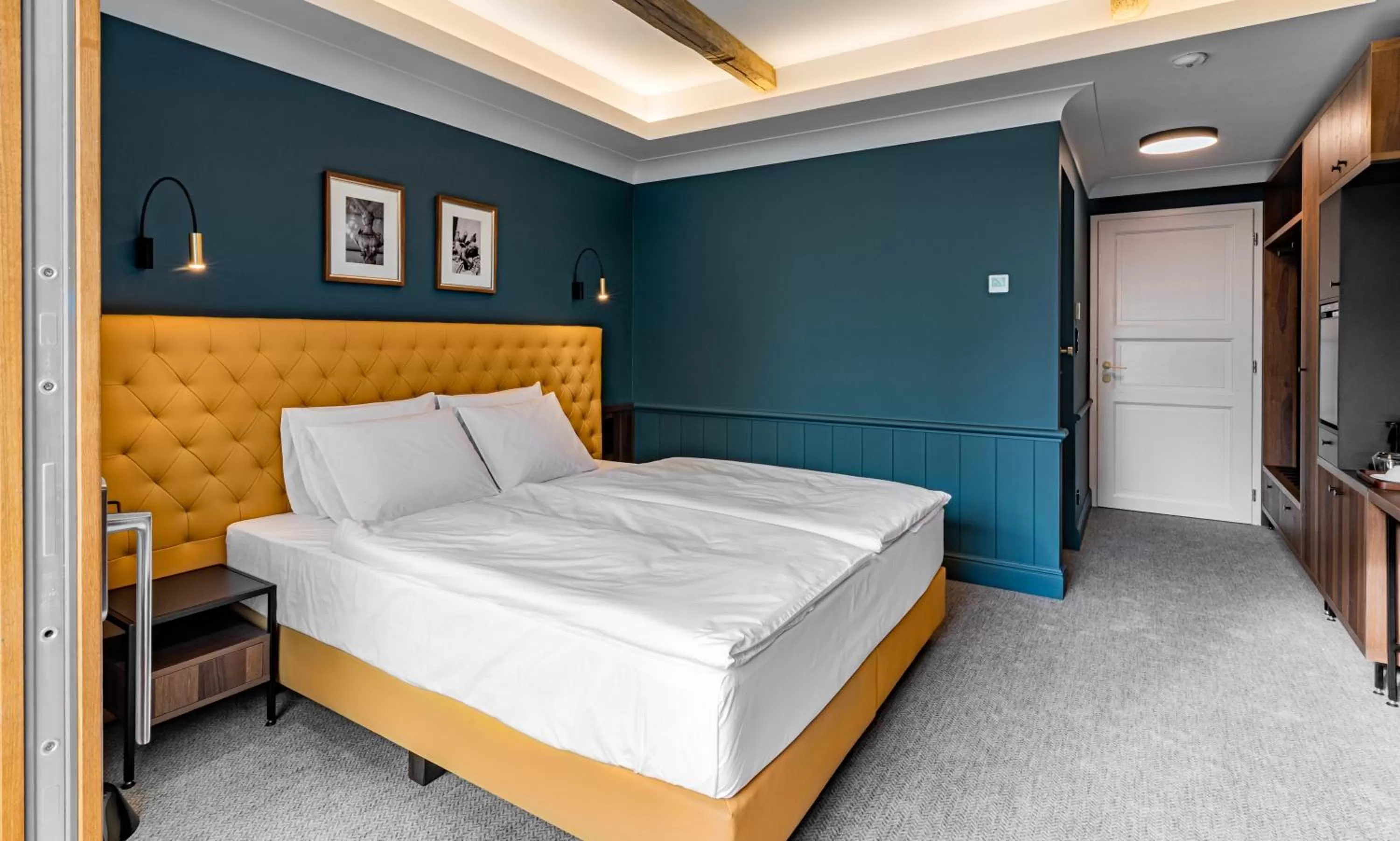 Photo of the whole room, Bed in Palatinus Boutique Hotel