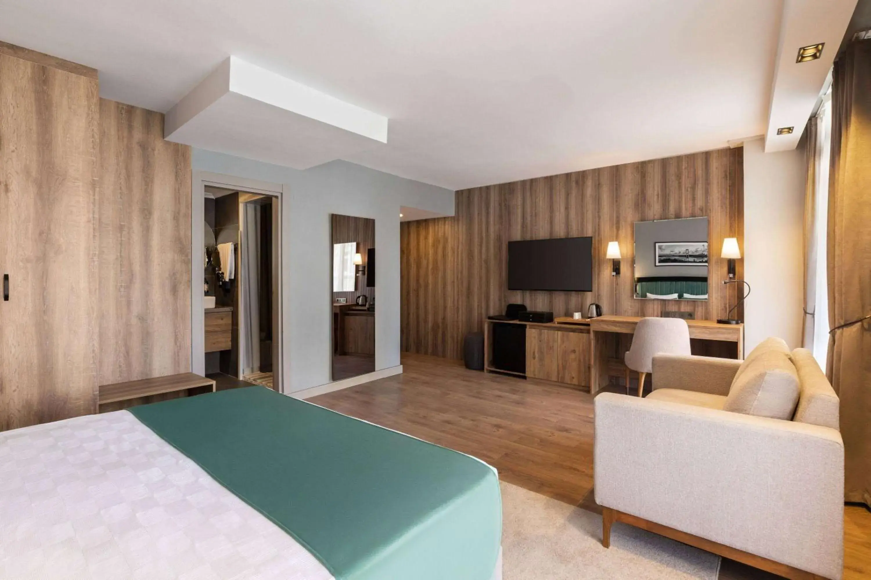 Bed, TV/Entertainment Center in Istanbul New Airport Hotel Trademark Collection by Wyndham