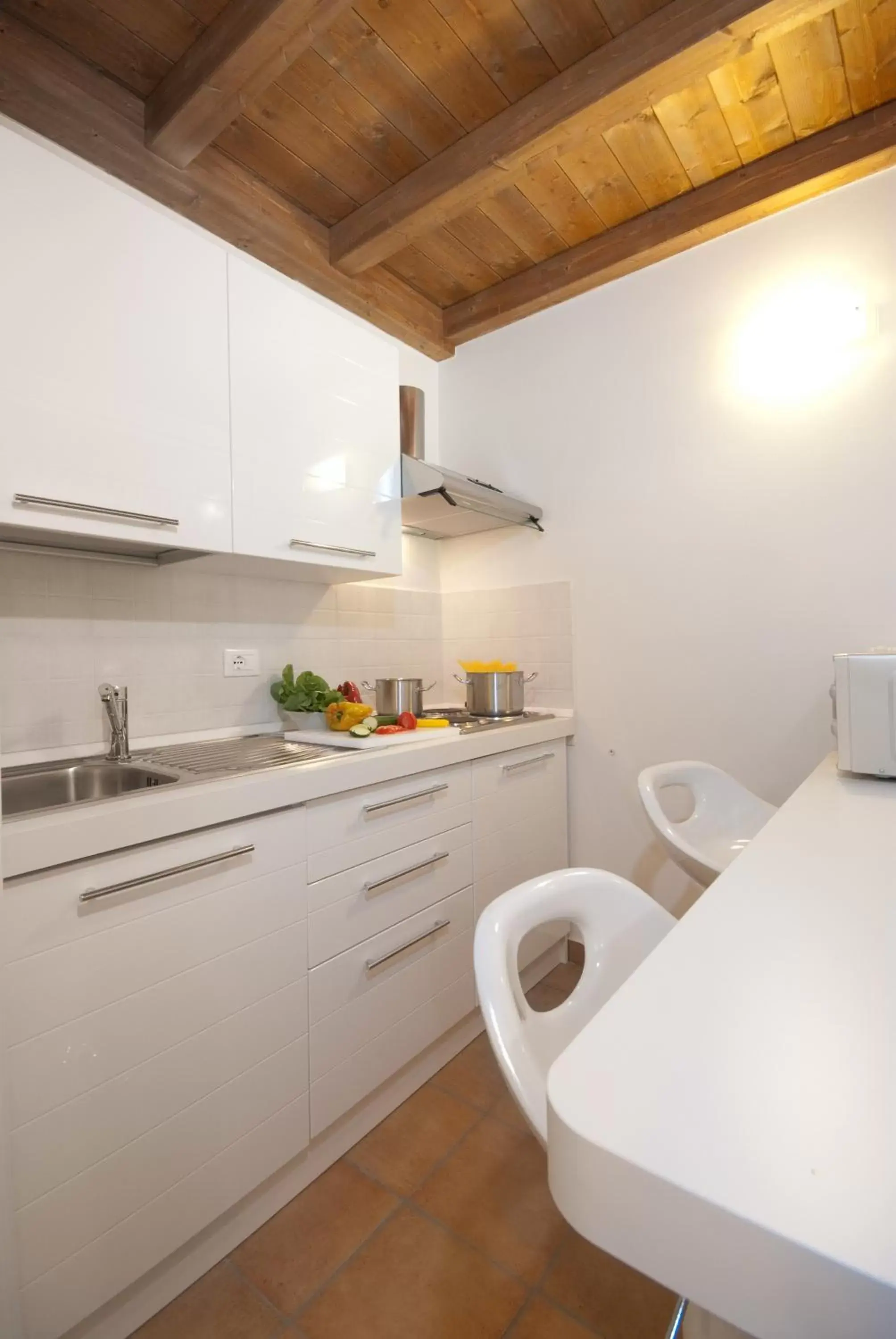 Dining area, Kitchen/Kitchenette in Residenza Le Due Torri