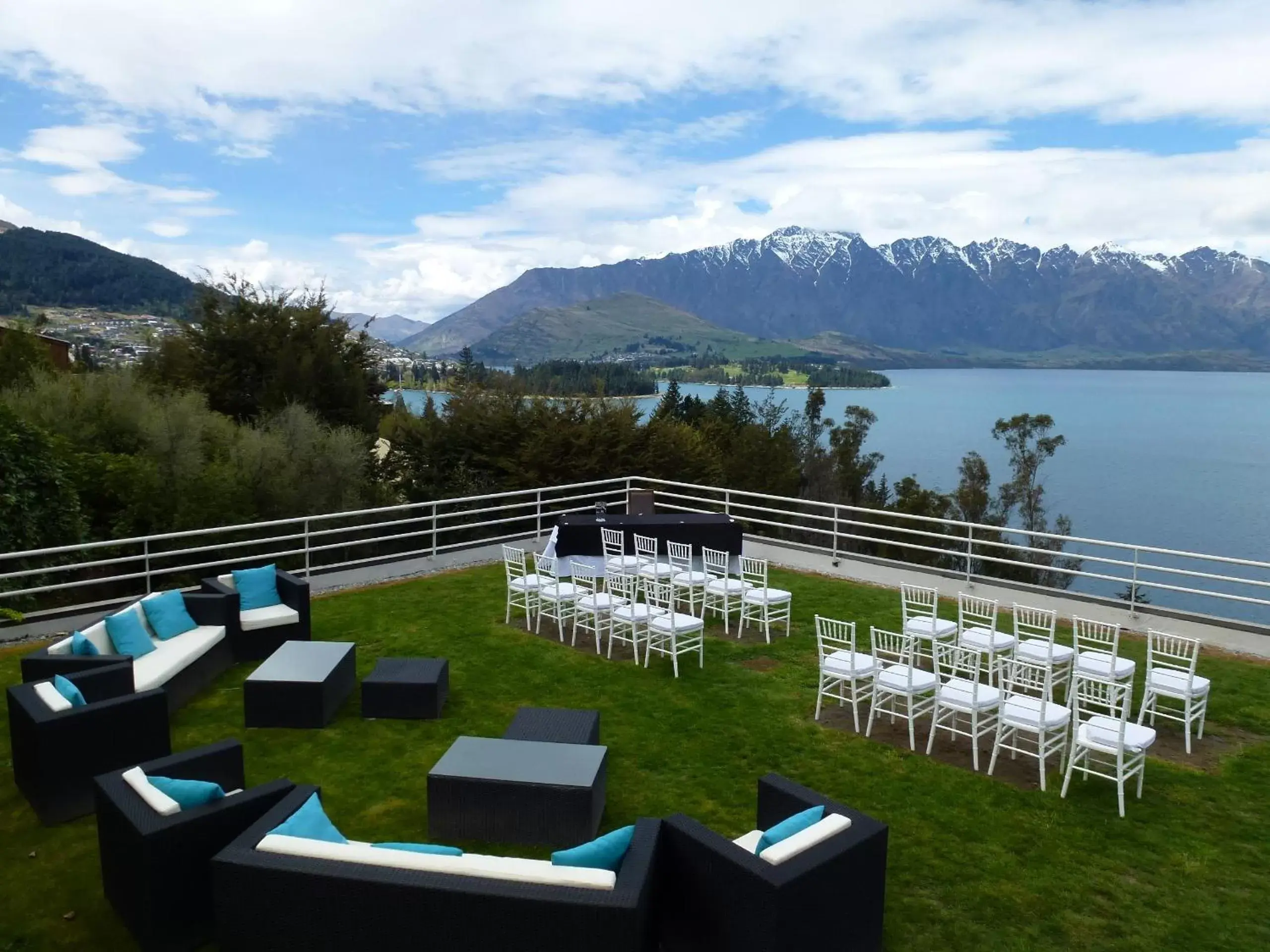 Banquet/Function facilities in Mercure Queenstown Resort