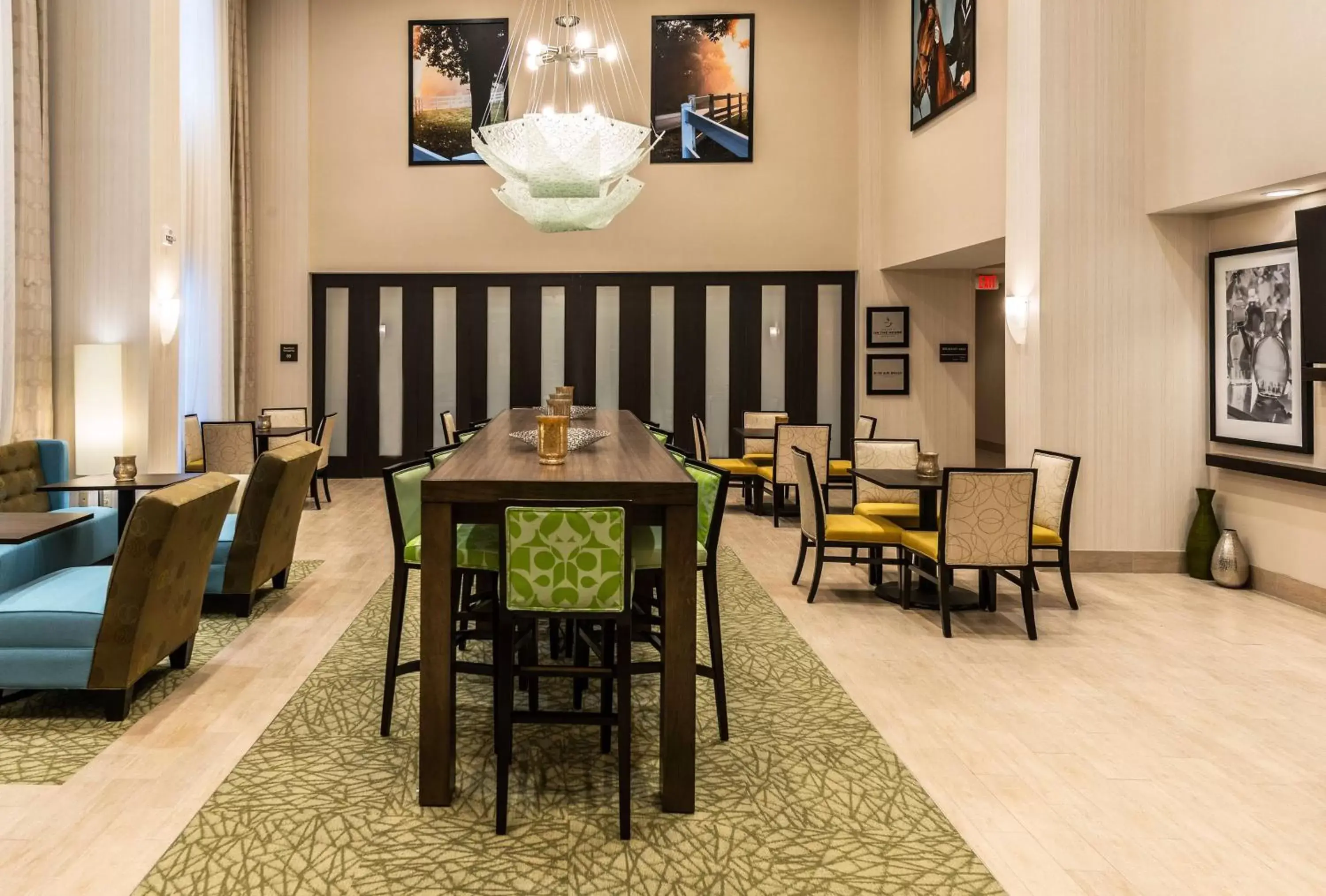 Lobby or reception, Restaurant/Places to Eat in Hampton Inn & Suites New Albany Columbus