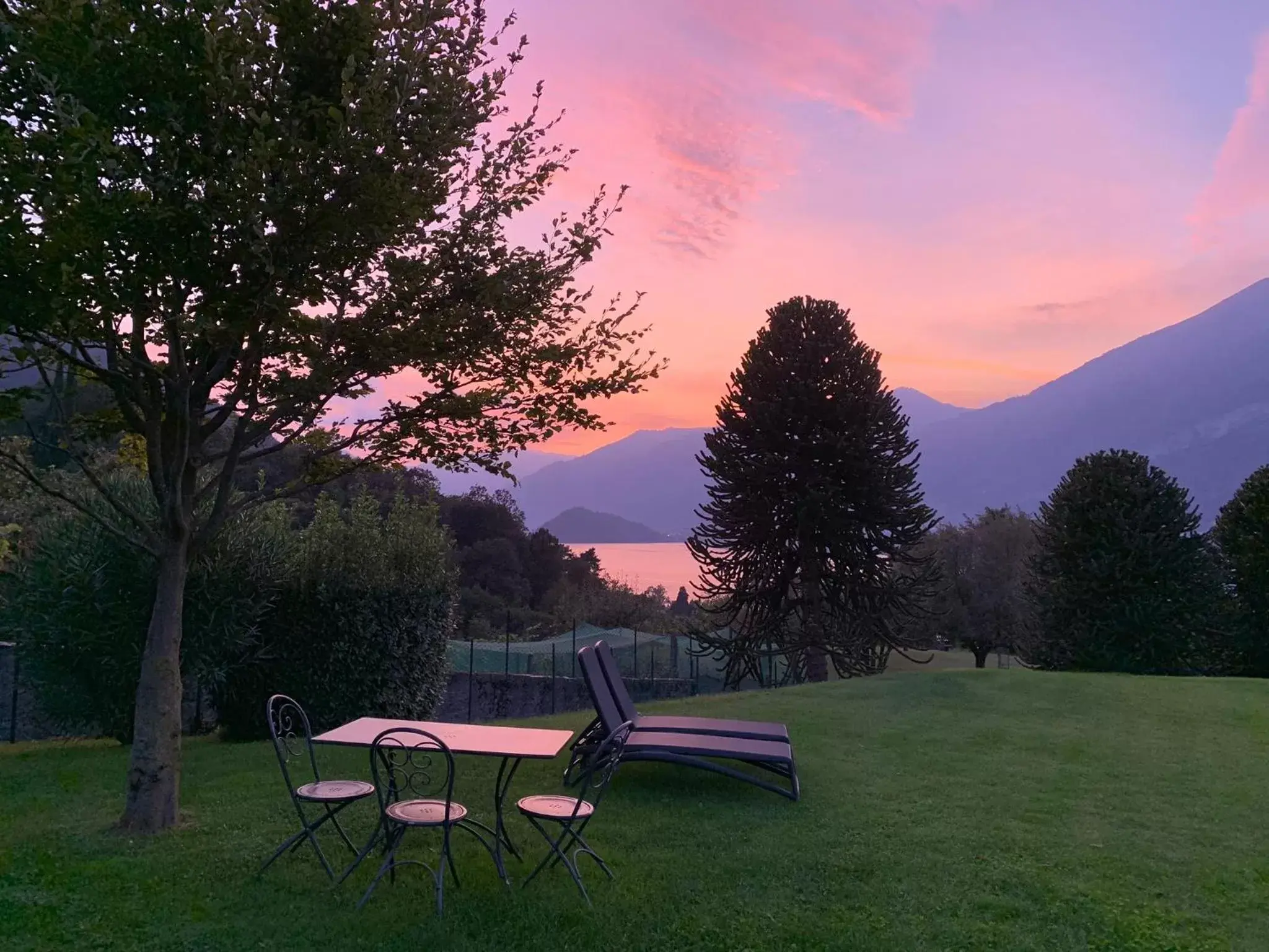 Sunset, Garden in Il Poggio Di Bellagio