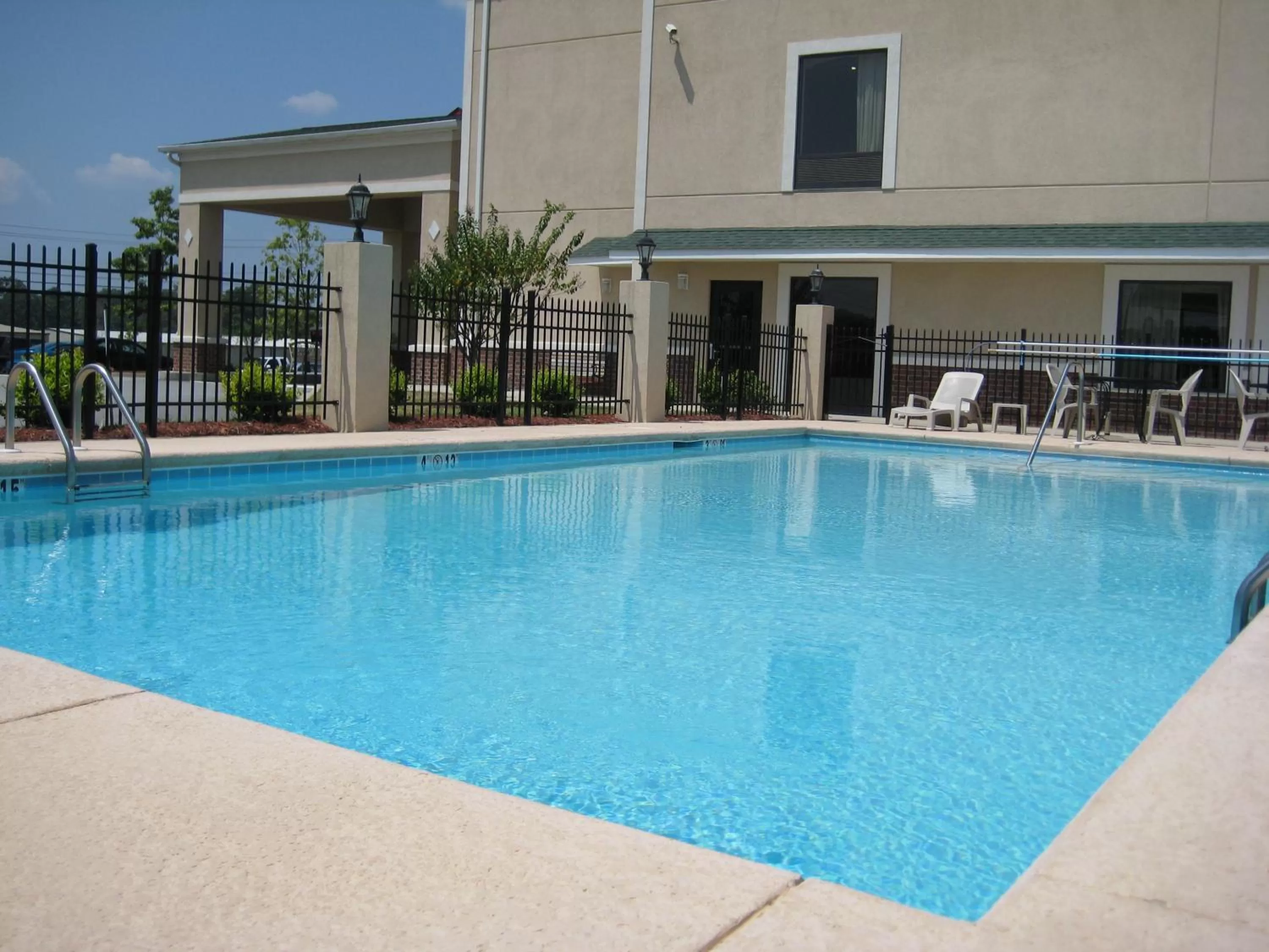 Swimming pool in Baymont by Wyndham Augusta Riverwatch