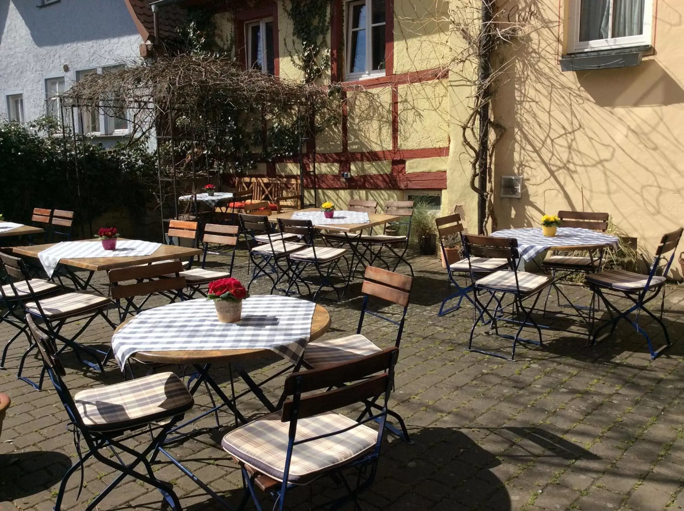 Patio, Restaurant/Places to Eat in Hotel Gerberhaus