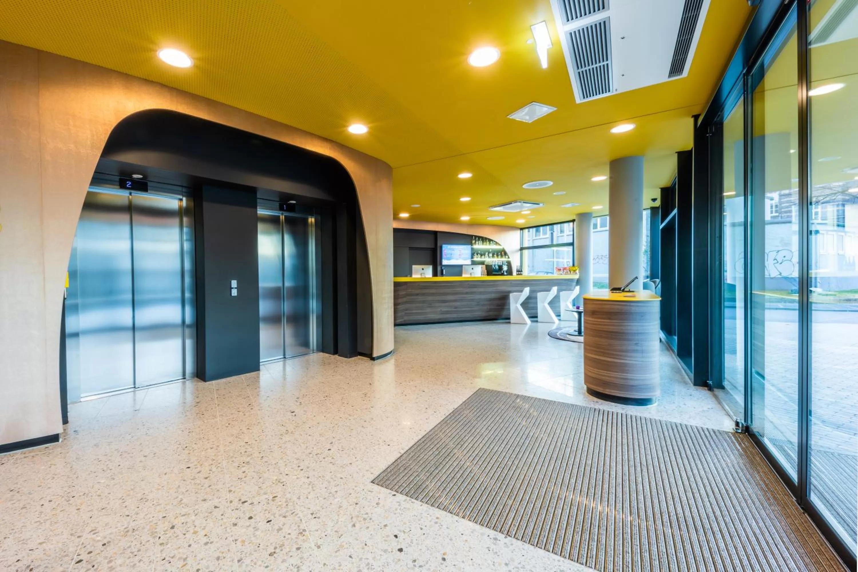 Lobby or reception in Prize by Radisson, Bonn City