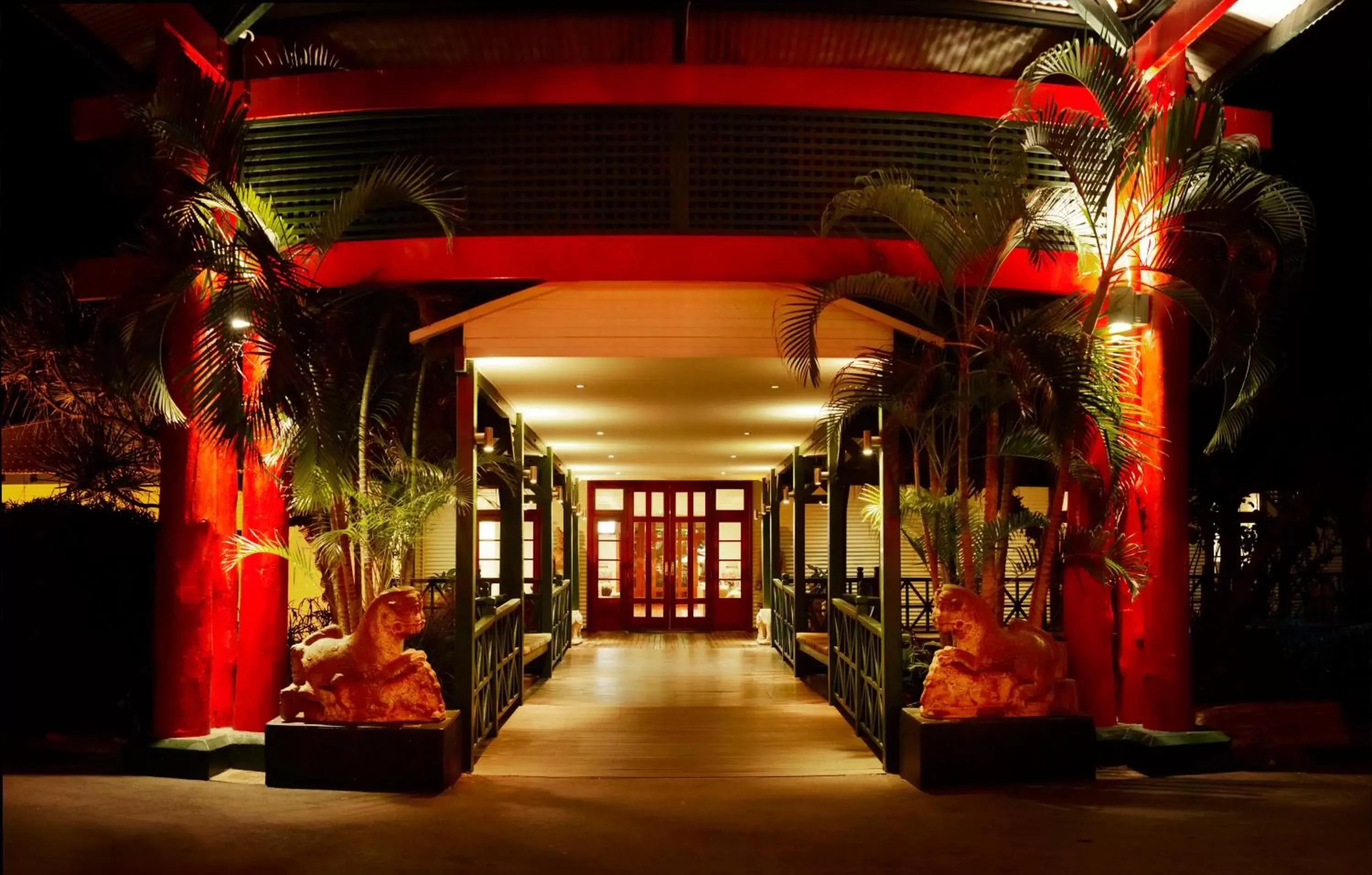 Facade/entrance in Cable Beach Club Resort & Spa