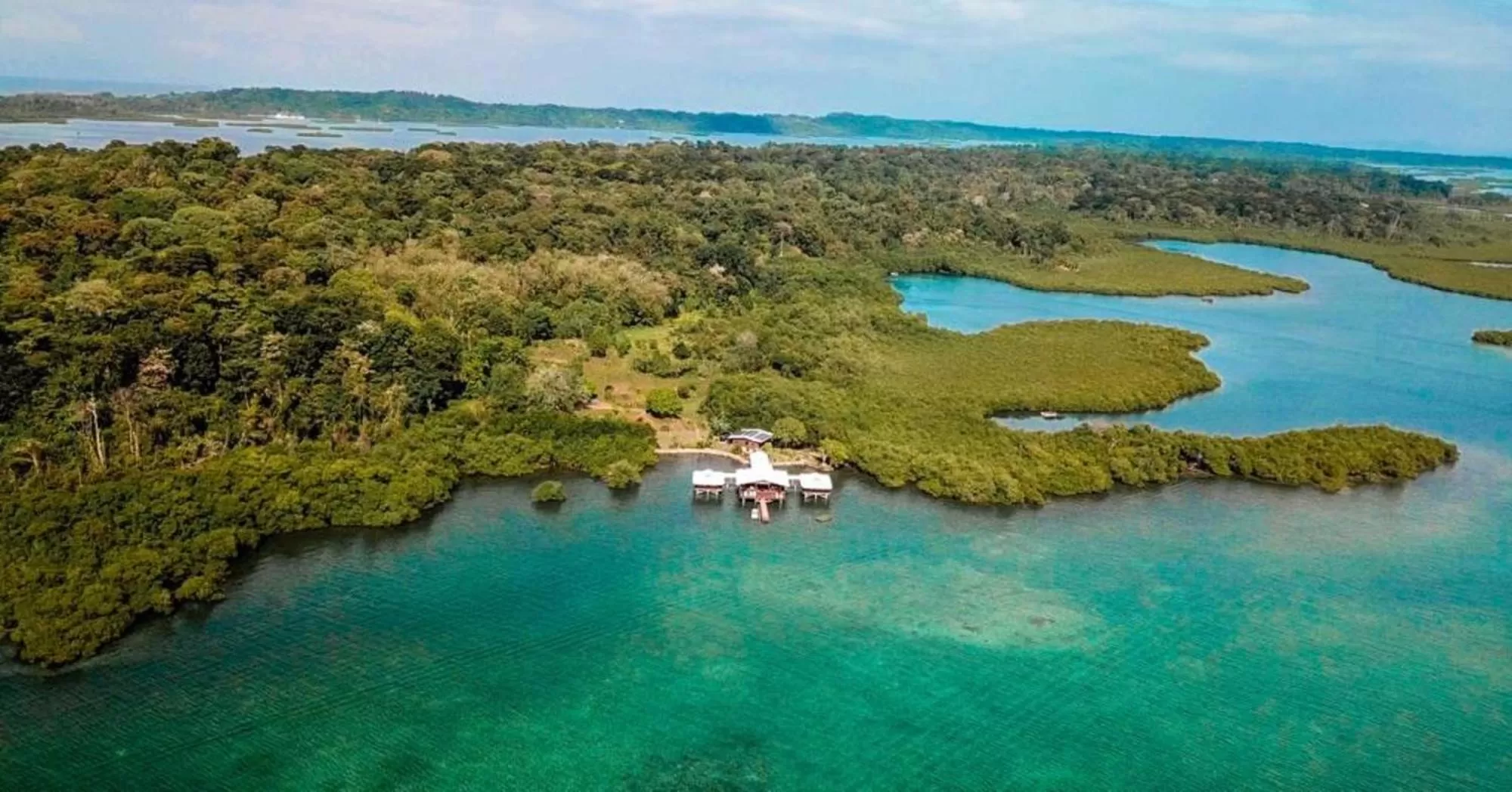 Property building in Aqui hoy cabañas