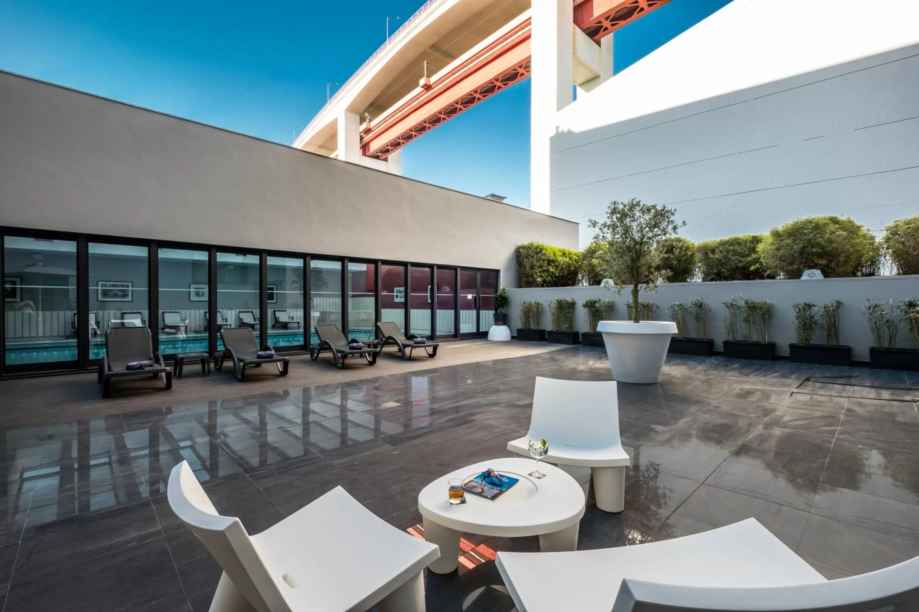 Balcony/Terrace in Vila Gale Opera