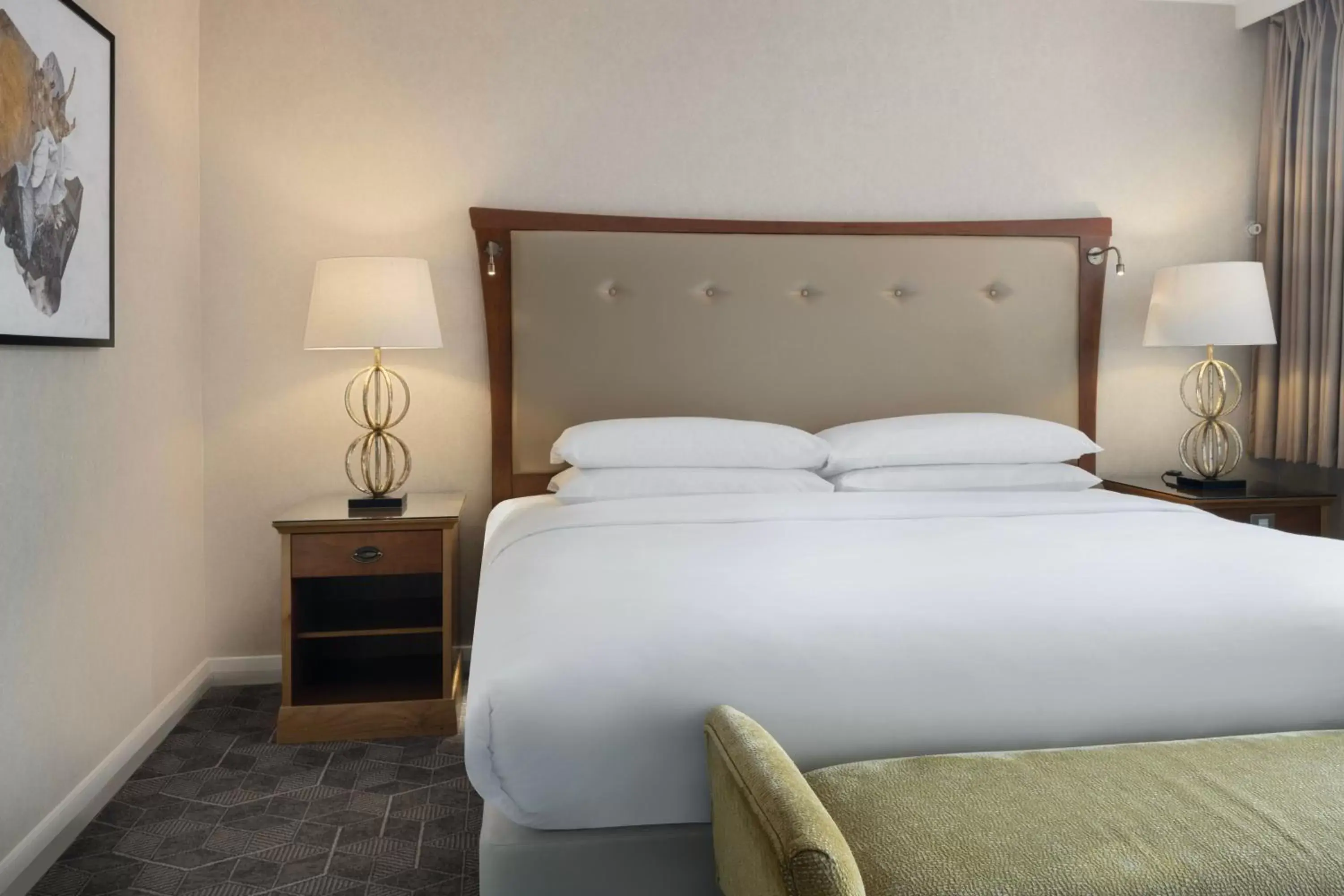 Bedroom, Bed in Delta Hotels by Marriott Swindon