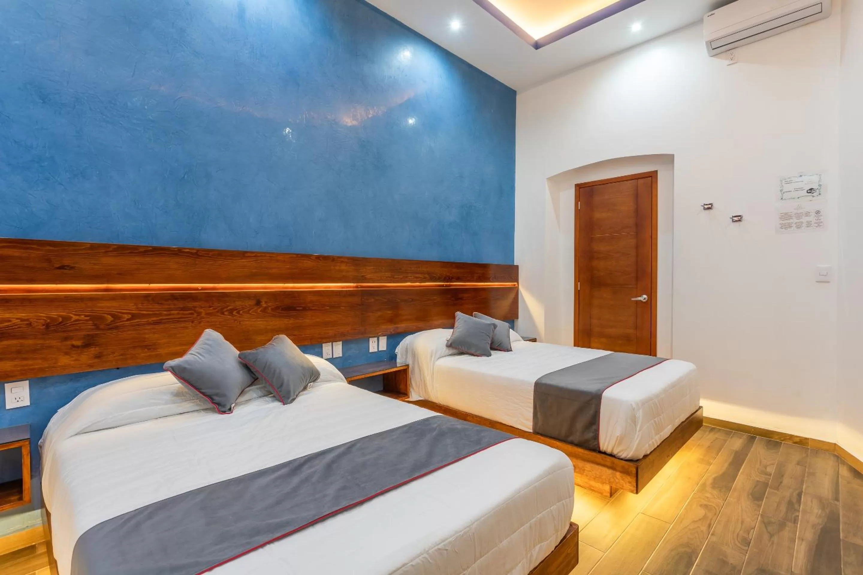 Bedroom, Bed in Casa Dos Lunas