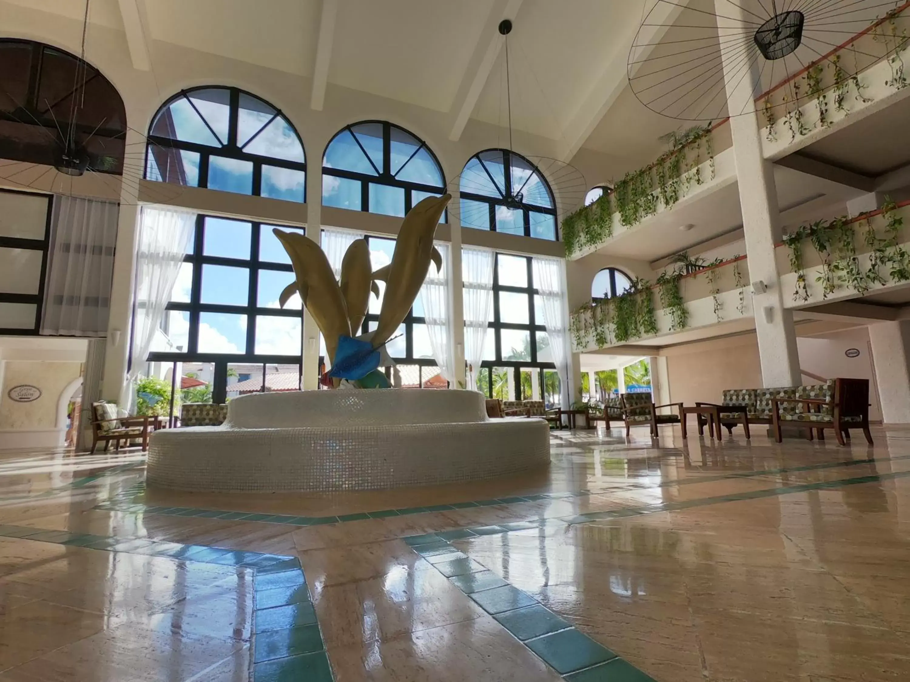 Lobby or reception in Cozumel Hotel & Resort Trademark Collection by Wyndham