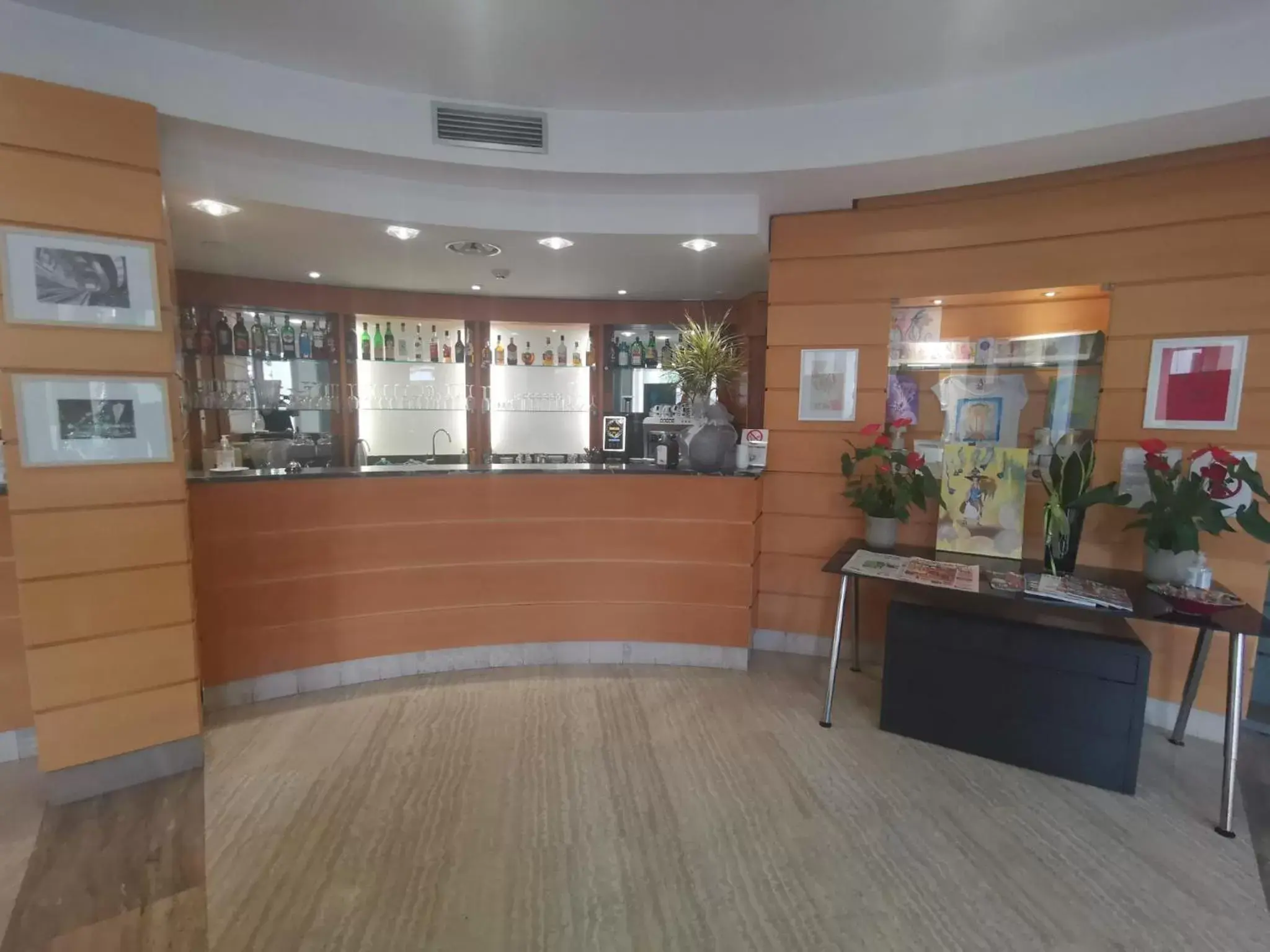 Lounge or bar, Lobby/Reception in HOTEL DUCA D'AOSTA