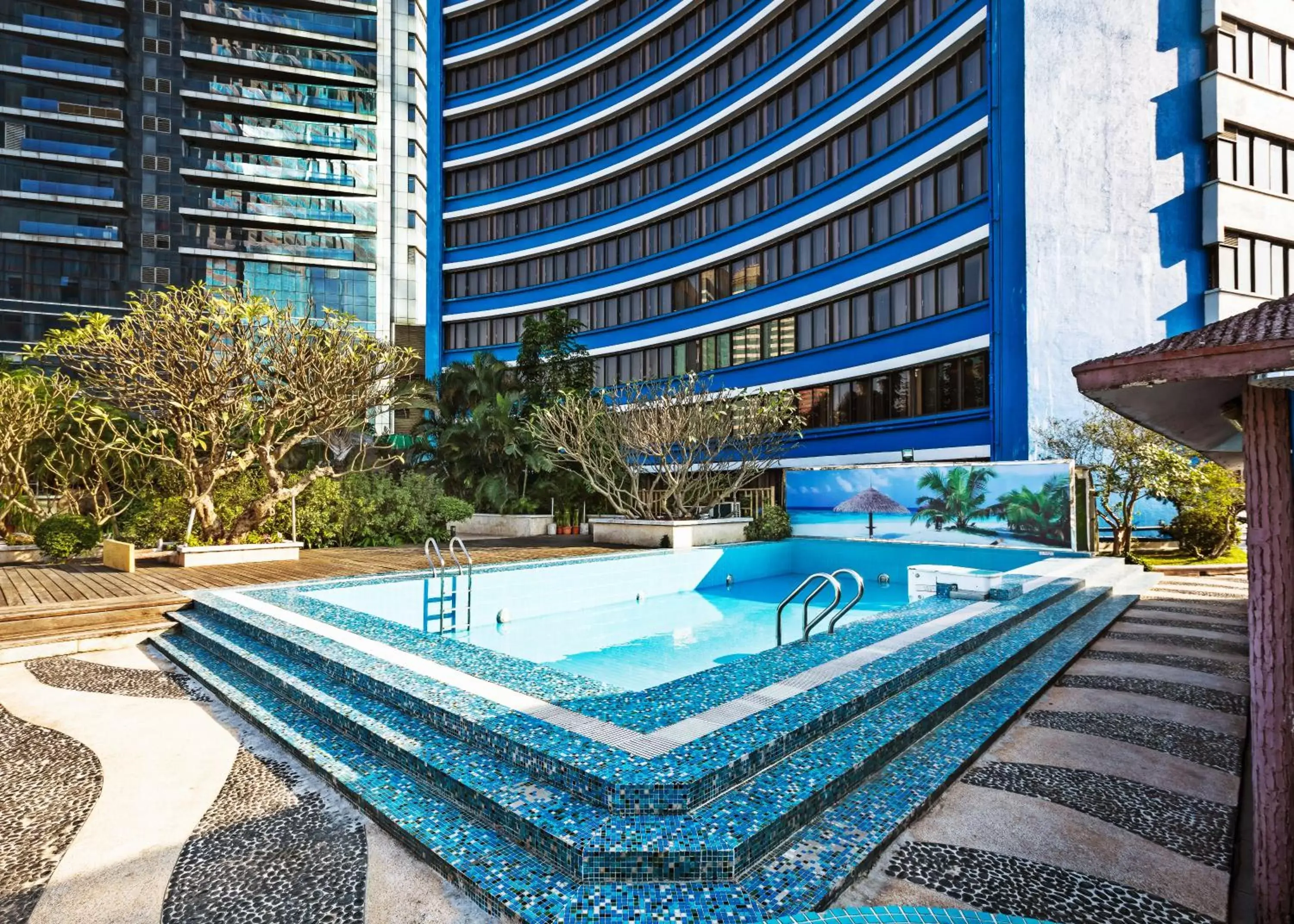 Swimming Pool in Ocean Hotel