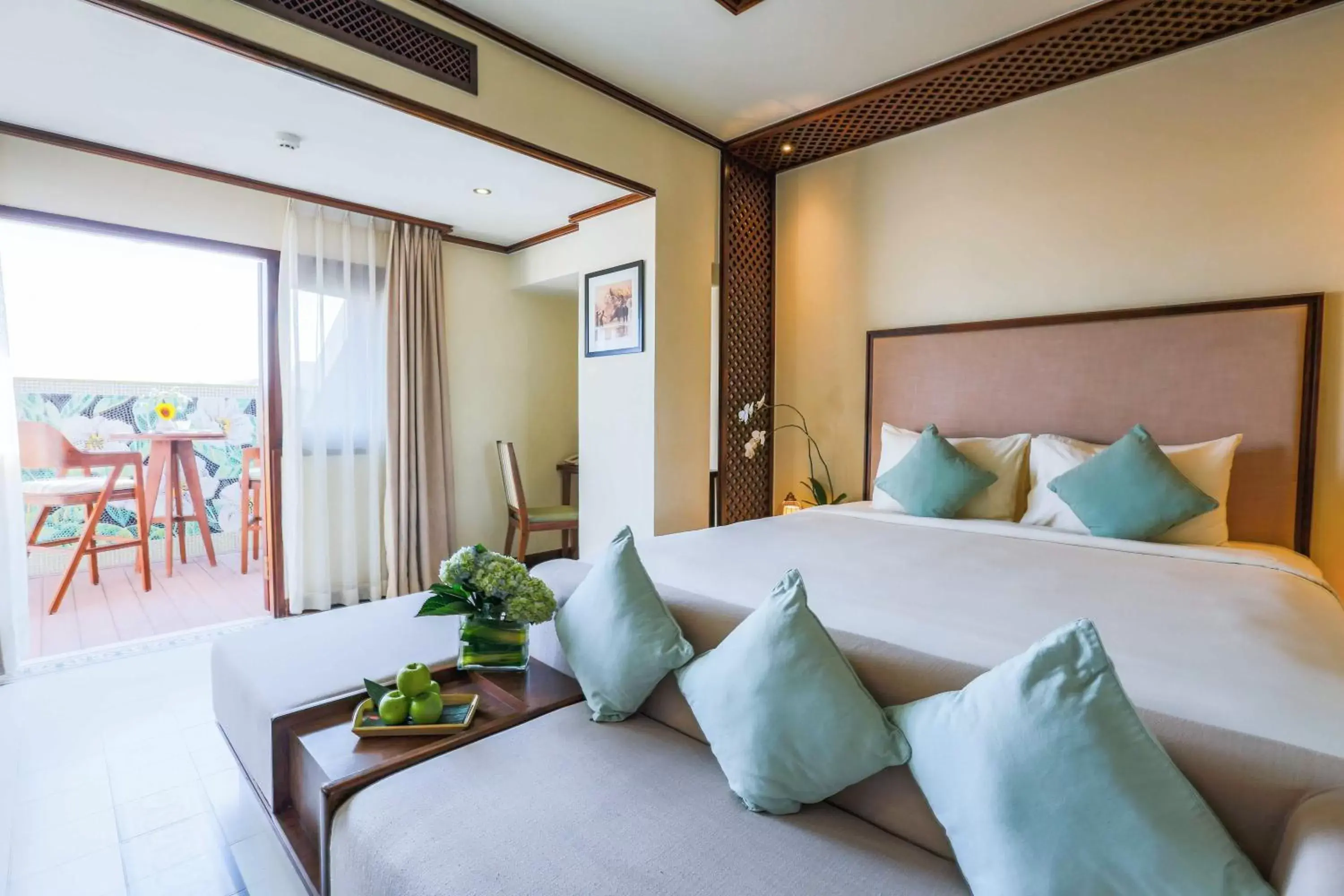 Bed in Almanity Hoi An Resort & Spa