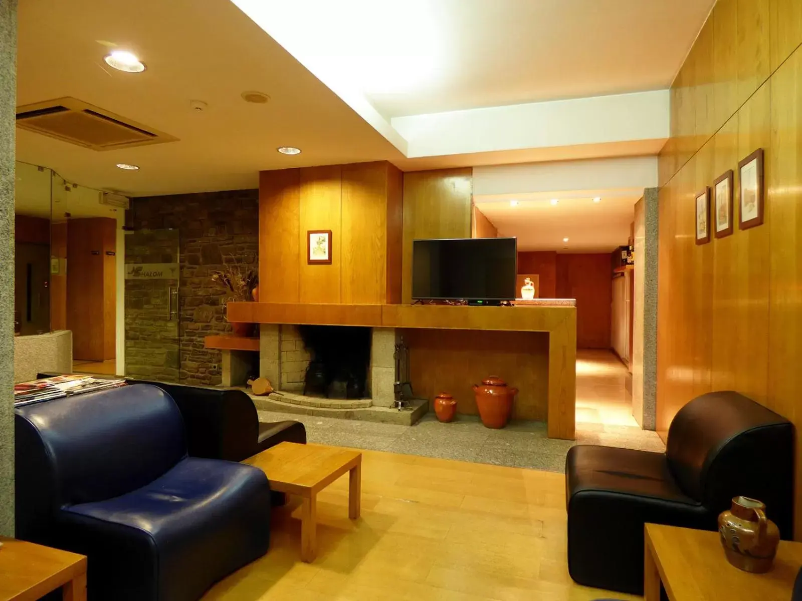 Communal lounge/ TV room, Seating Area in Hotel Nordeste Shalom