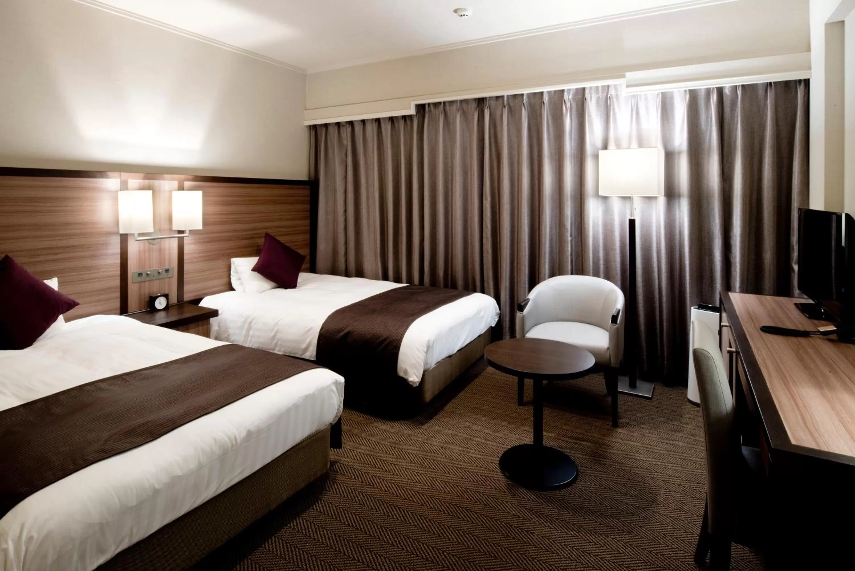 Deluxe Twin Room - Non-Smoking in Takamatsu Kokusai Hotel