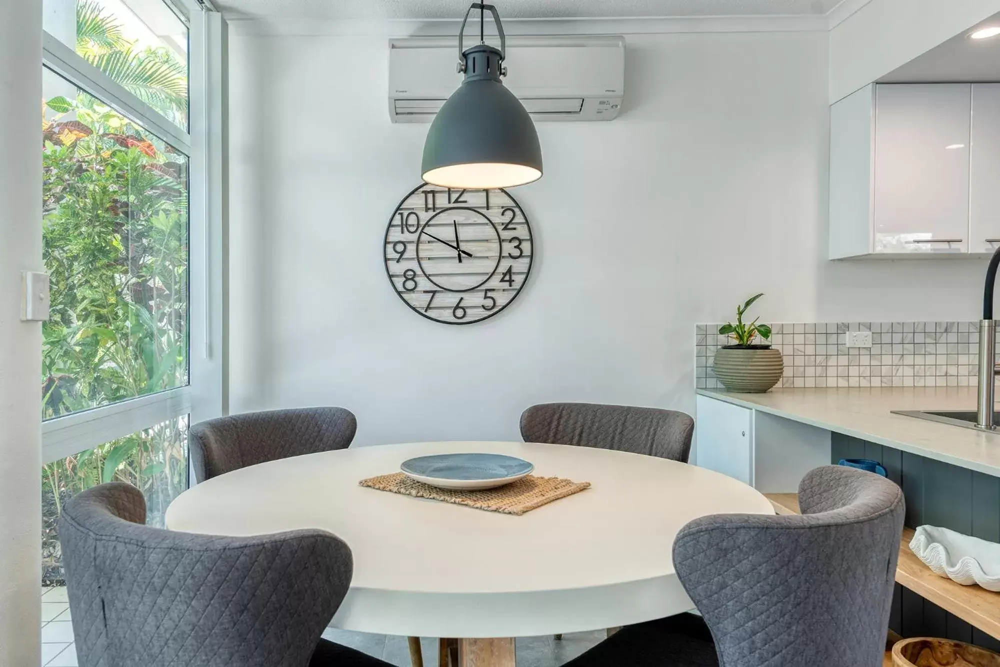 Dining Area in Tropical Nites Holiday Townhouses