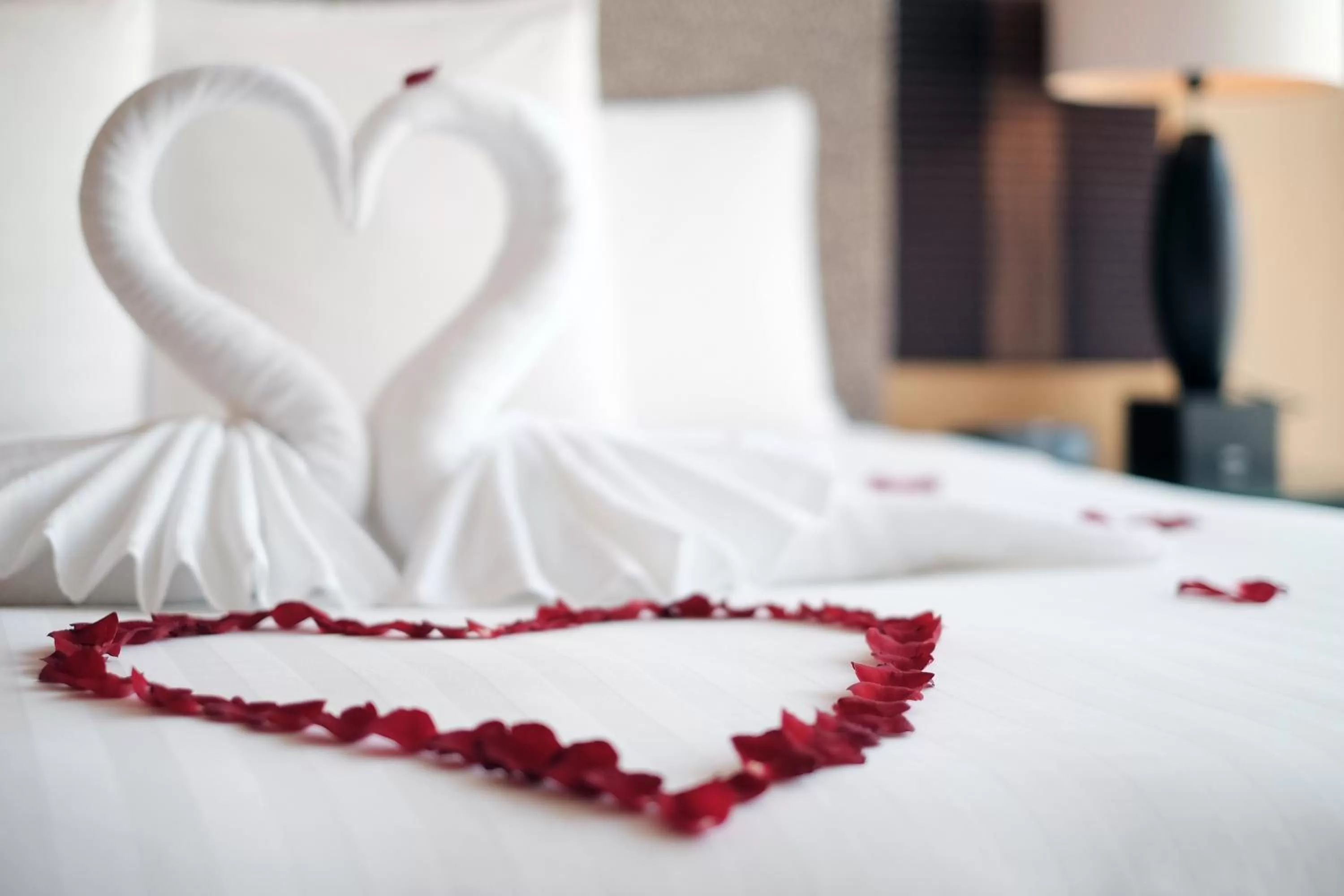 Activities, Bed in Urbana Sathorn Hotel, Bangkok