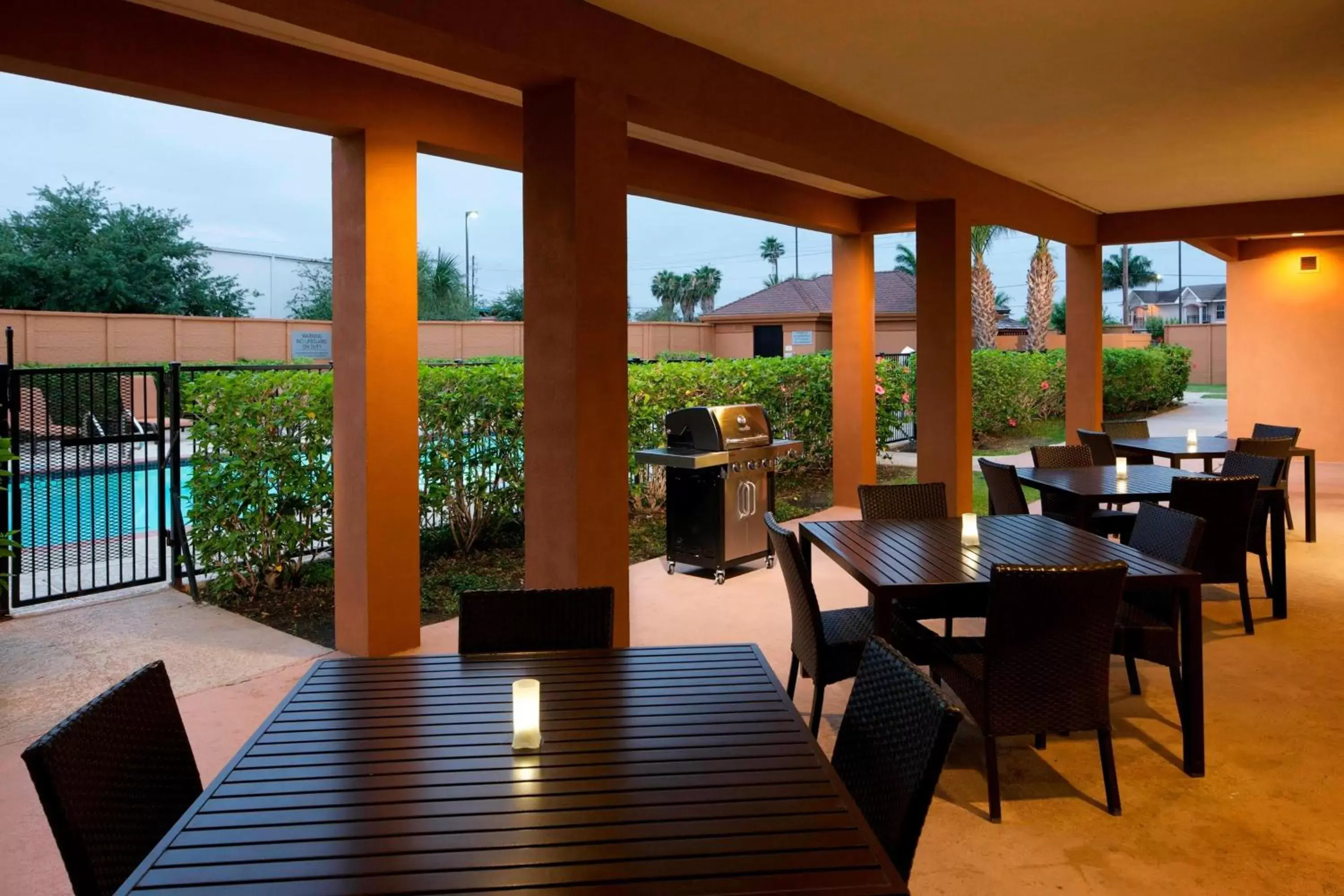 Other, Restaurant/Places to Eat in Courtyard by Marriott Brownsville