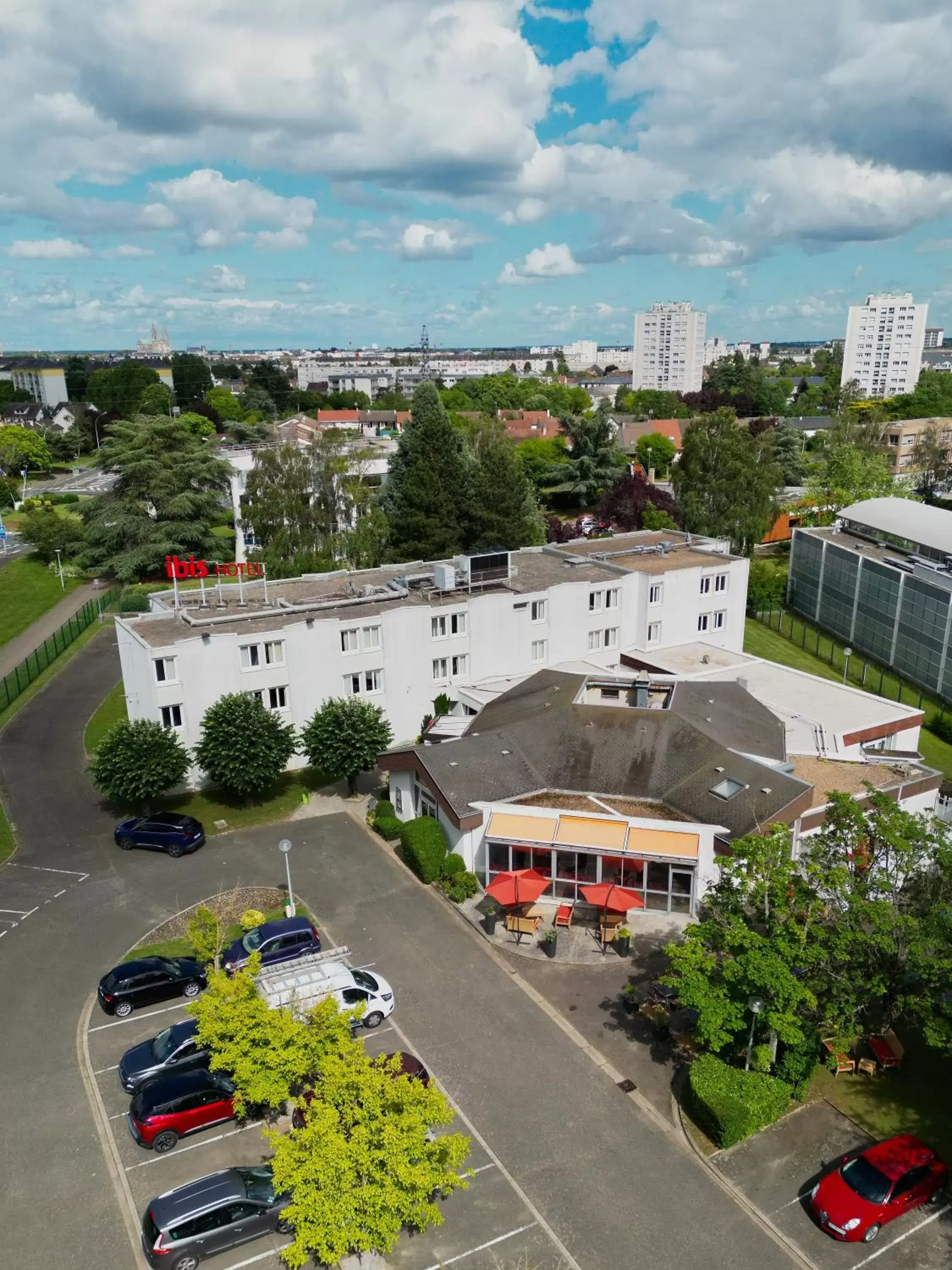 View (from property/room), Bird's-eye View in ibis Chartres Ouest Luce