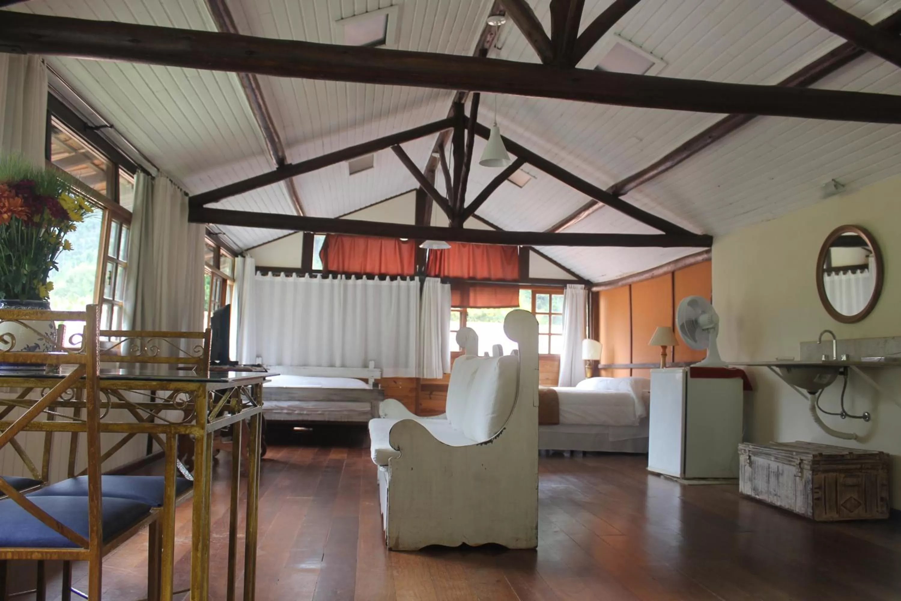 Seating area in Pousada Mariza