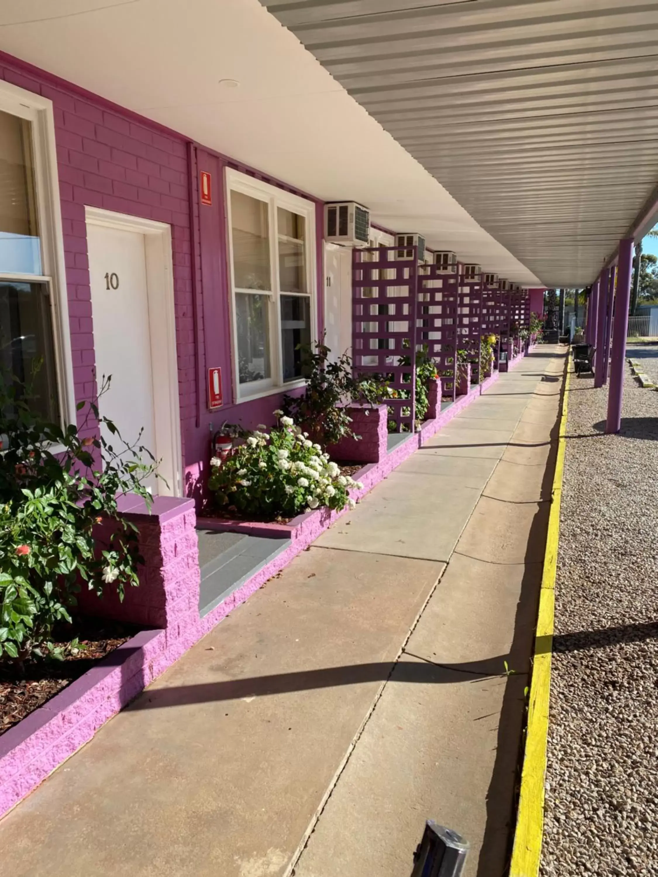 Property building in Paddle Steamer Motel