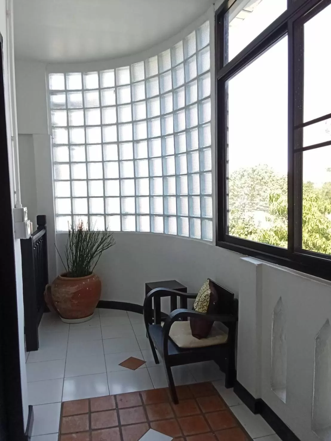 Property building in Vlodge House