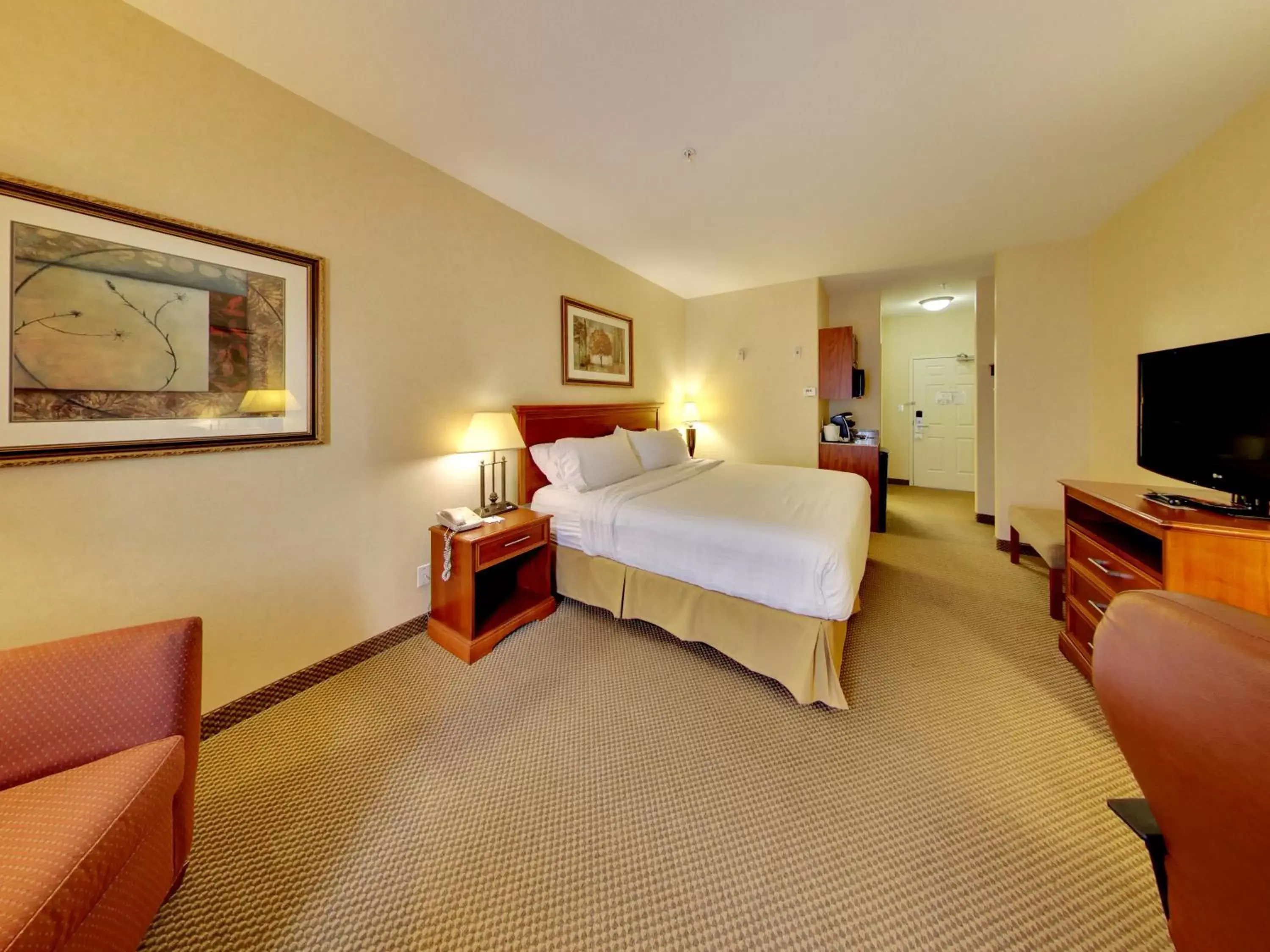 Photo of the whole room in Holiday Inn Express Hotel & Suites - Edmonton International Airport, an IHG Hotel