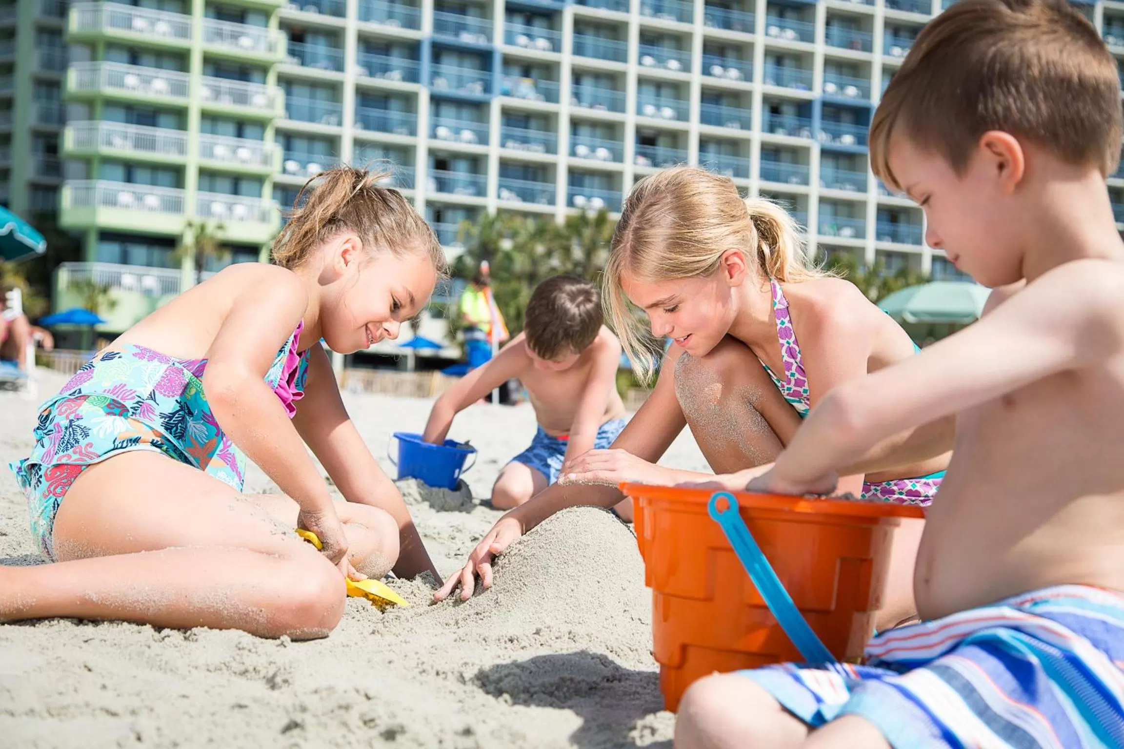 Beach in Coral Beach Resort