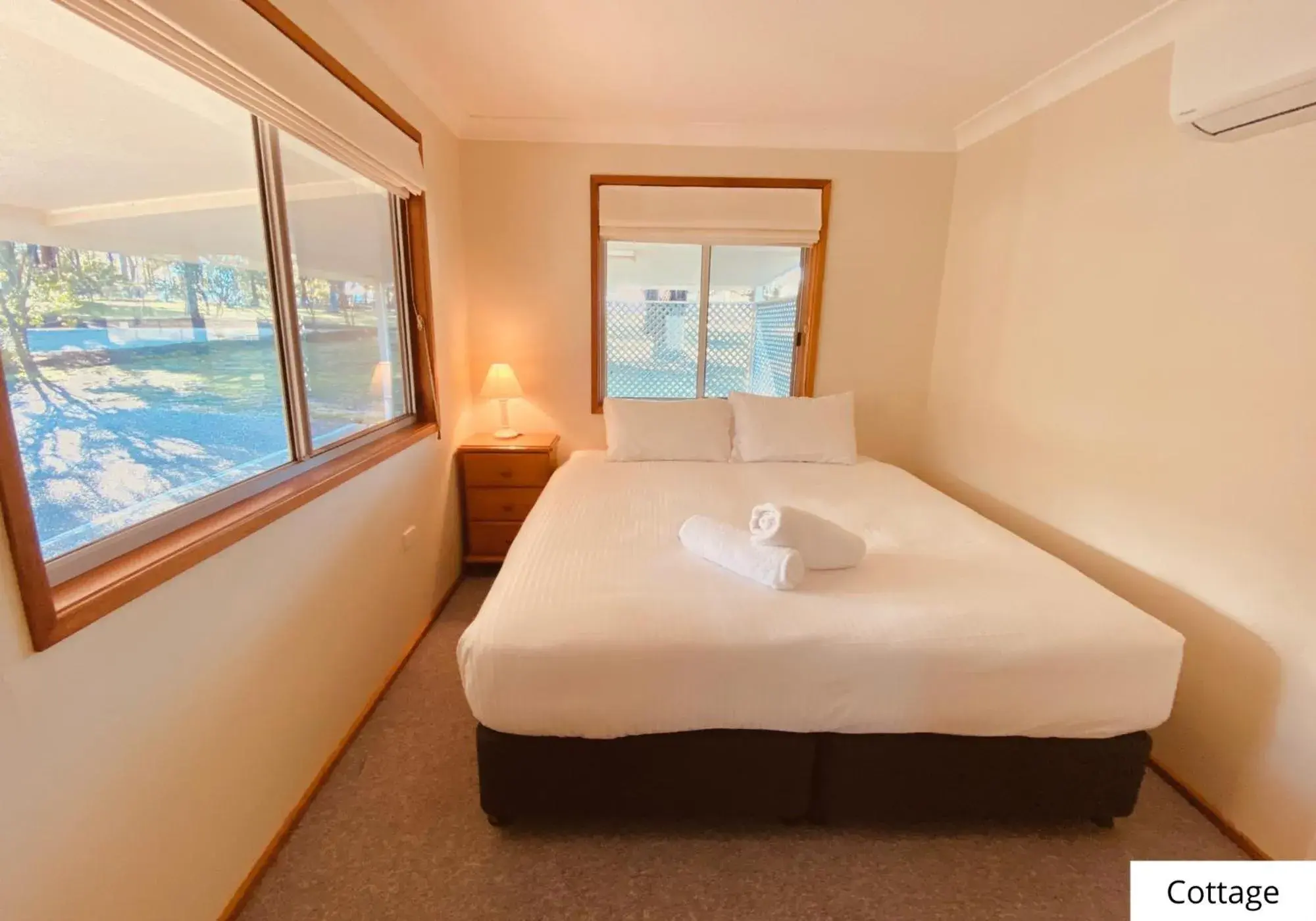 Bedroom in Pokolbin Village Estate