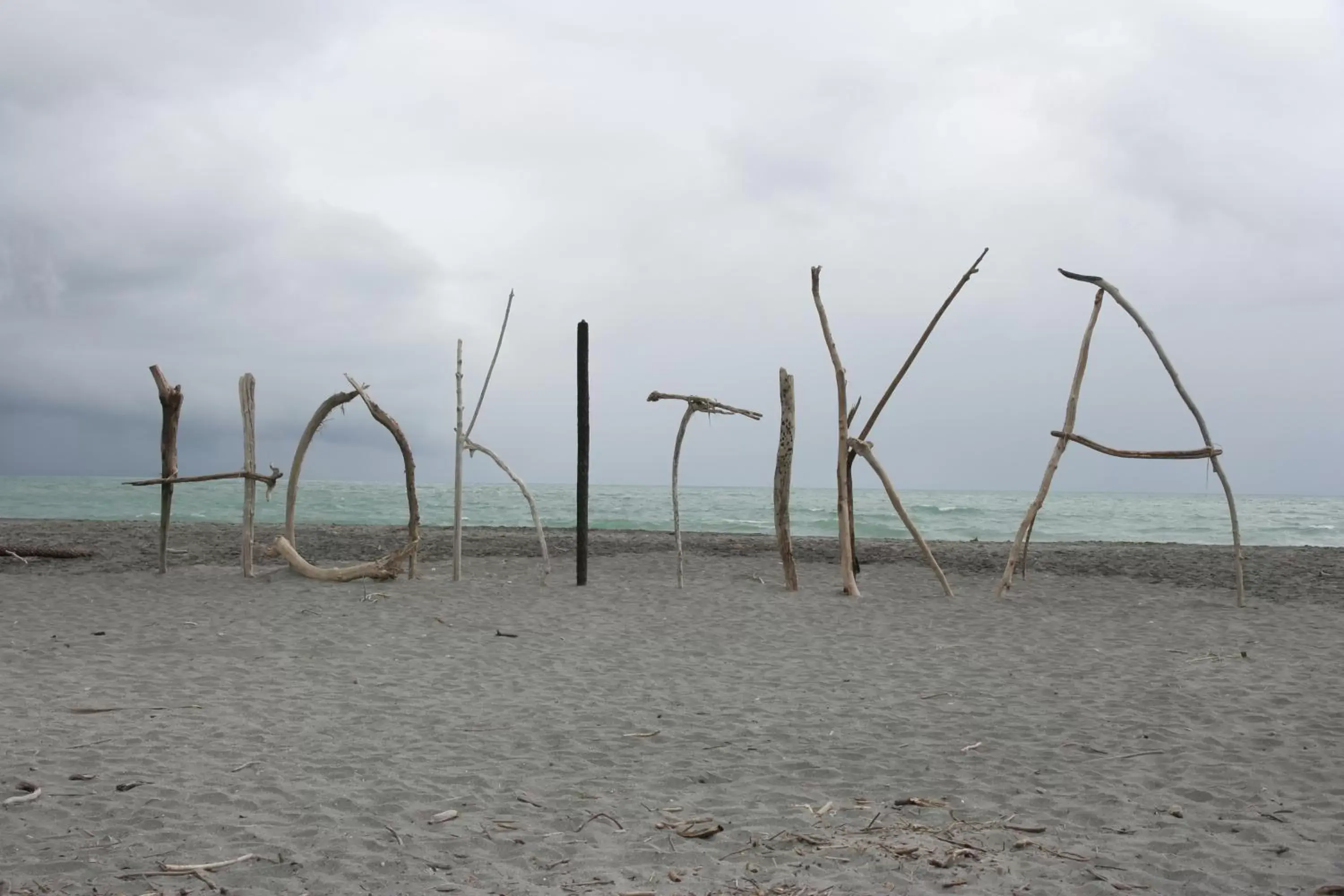 Beach in Bella Vista Motel Hokitika