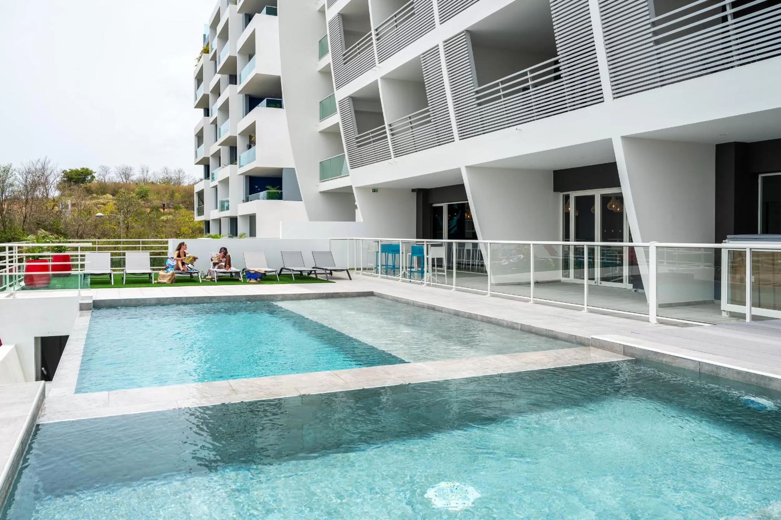 Swimming Pool in Résidence Hôtelière Poséidon Caraïbes