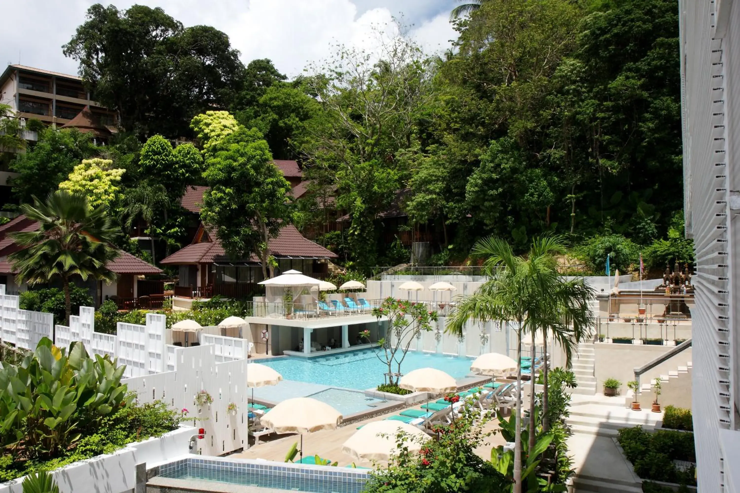 Swimming pool in Peach Hill Resort - SHA Extra Plus Swimming pool in Peach Hill Resort - SHA Extra Plus