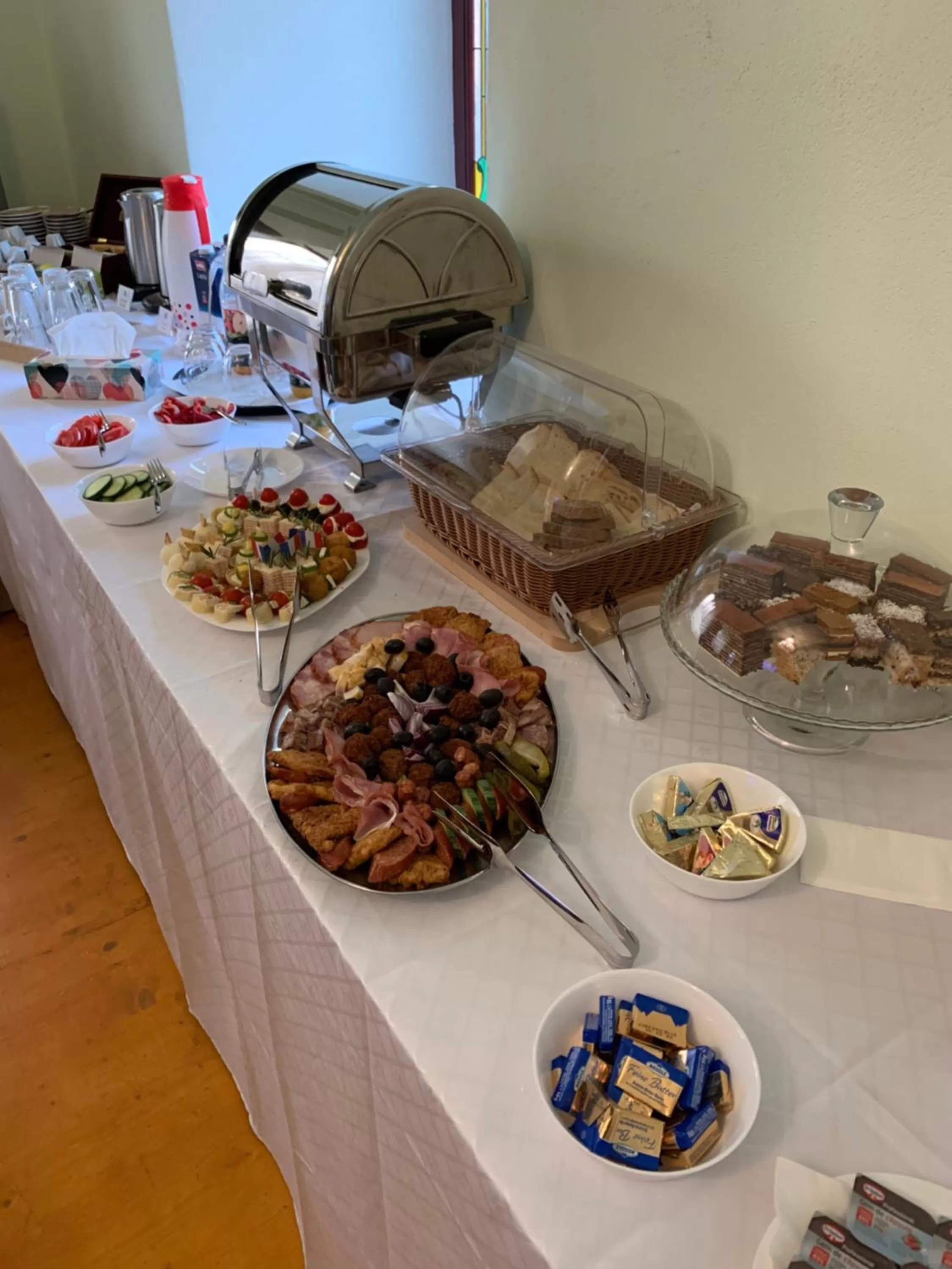 Buffet breakfast in Armenopolis - Adults Only