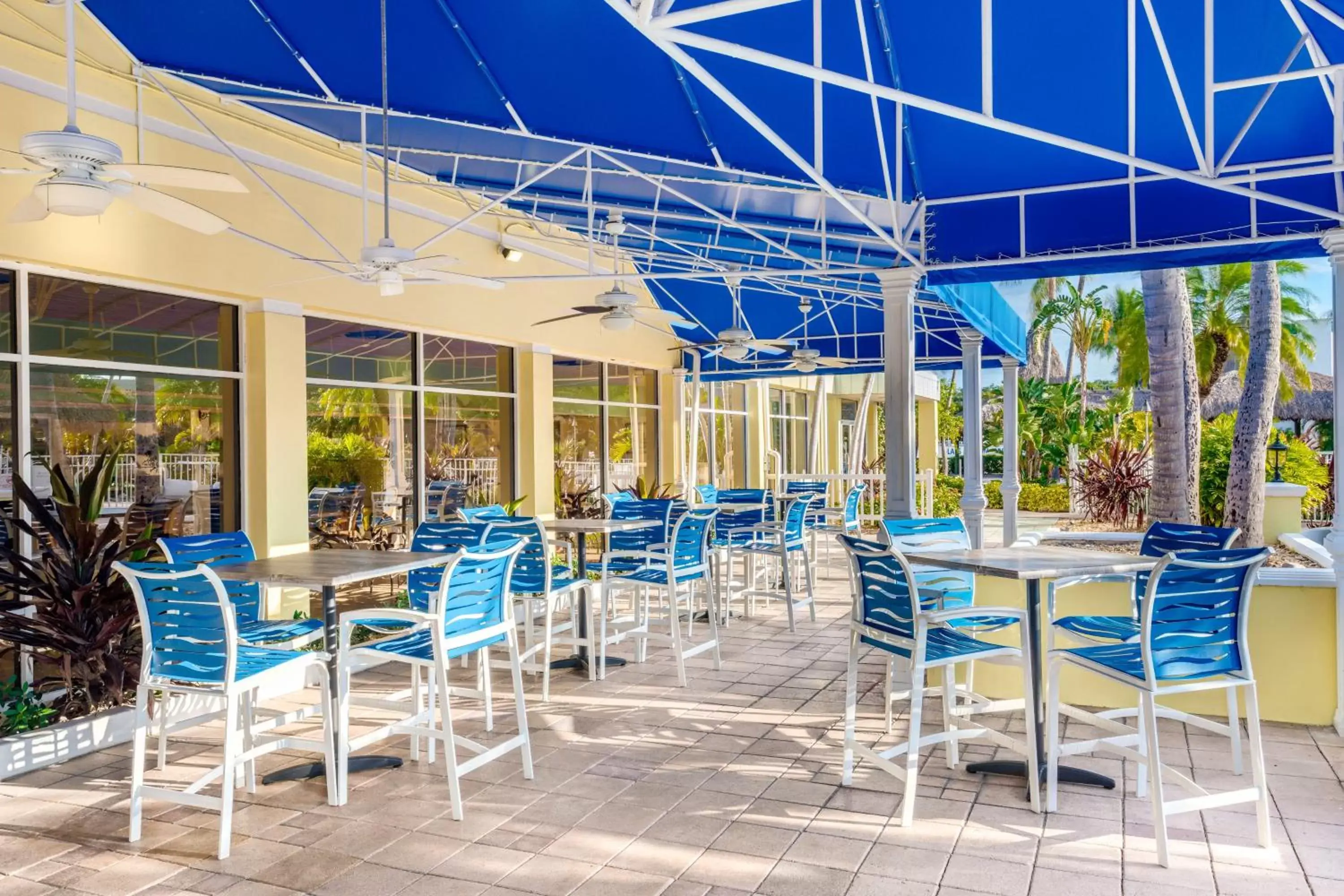 Breakfast, Restaurant/Places to Eat in Holiday Inn Key Largo, an IHG Hotel